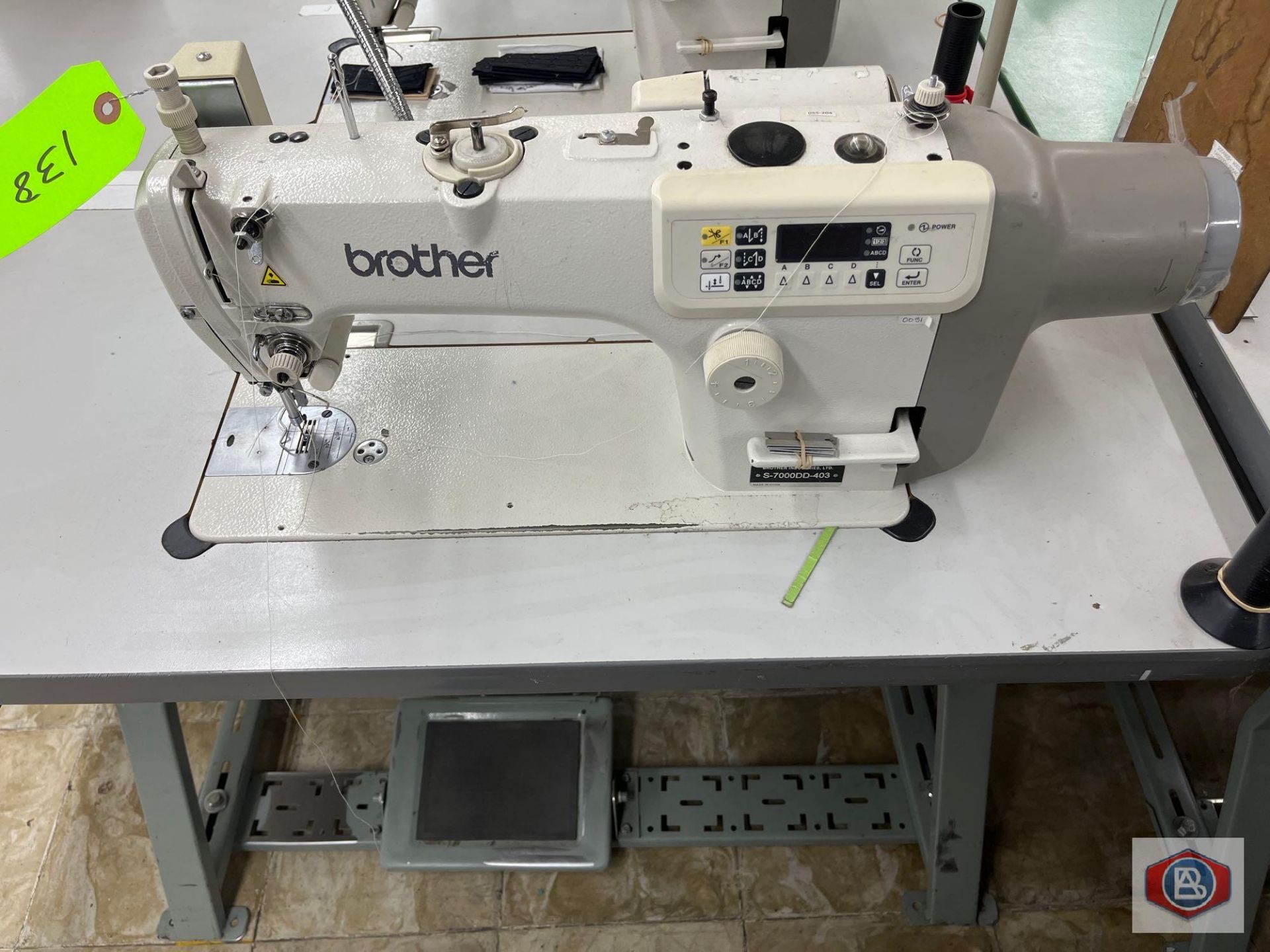 Brother Sewing Machine - Bild 2 aus 3
