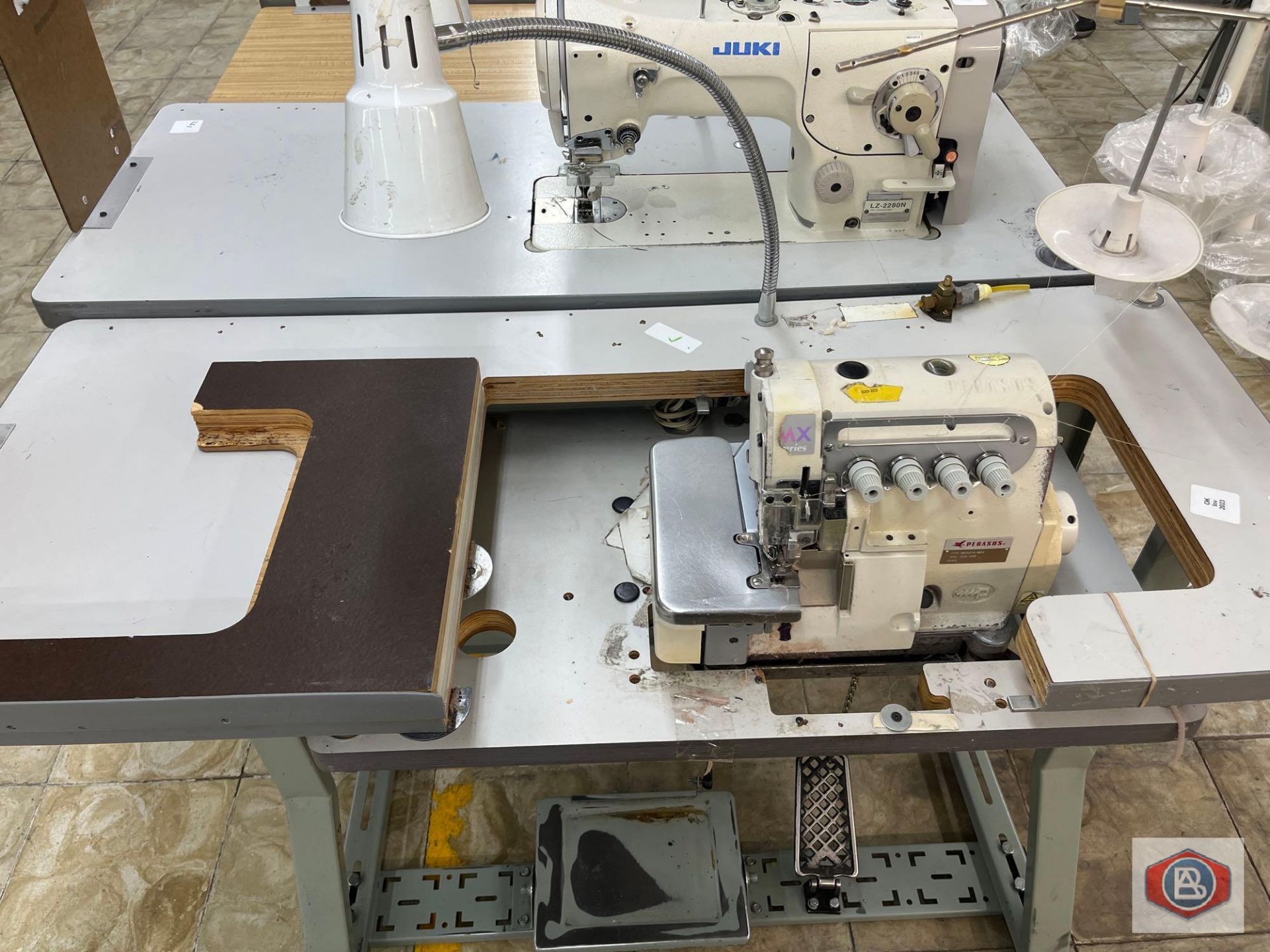 Pegasus Sewing Machine - Image 2 of 3