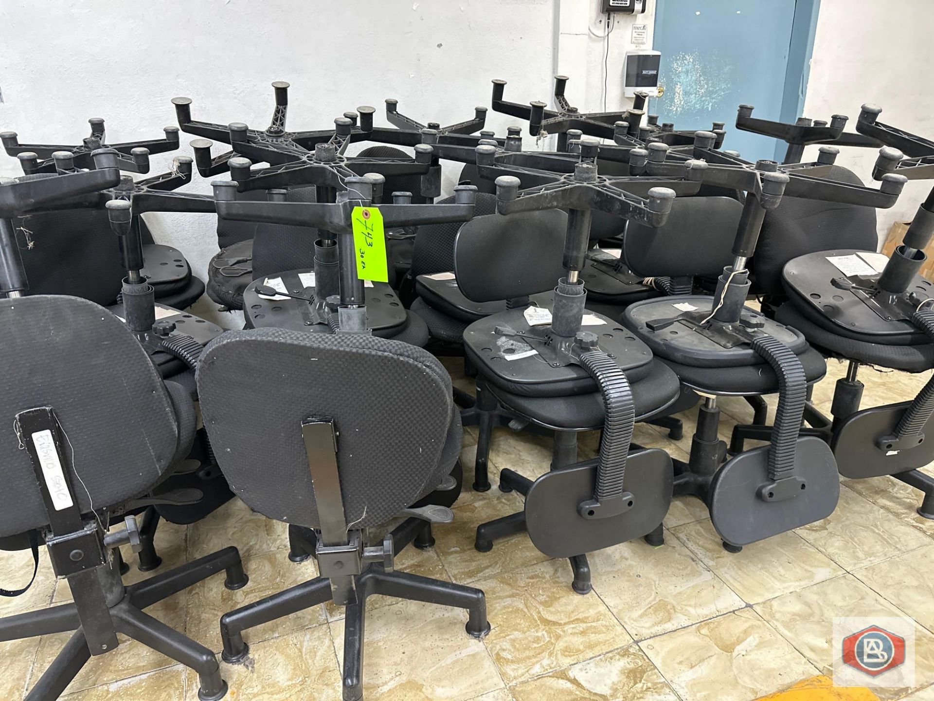 Black Task Chairs - Image 2 of 2