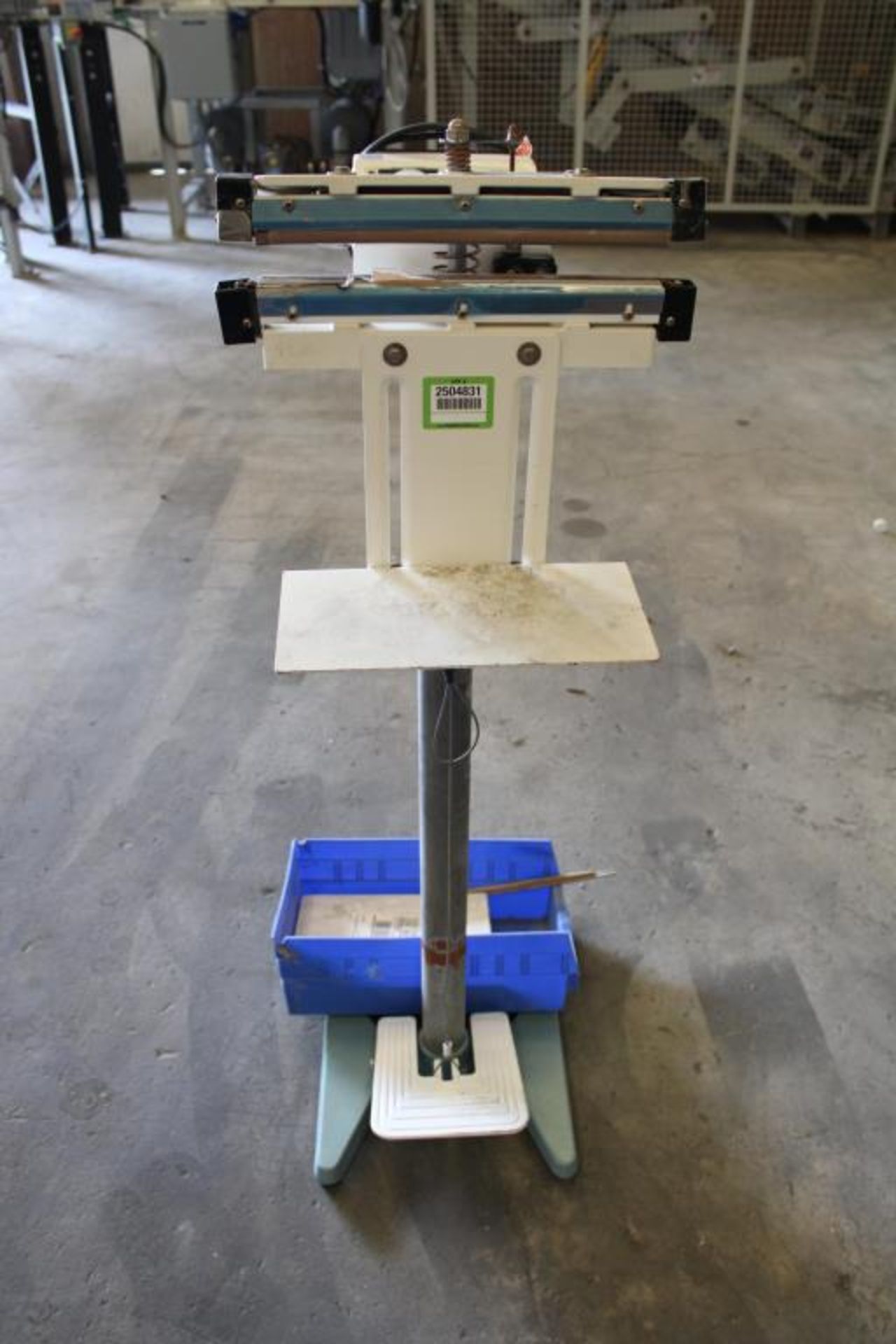 Double Impulse Foot-Operated Sealer