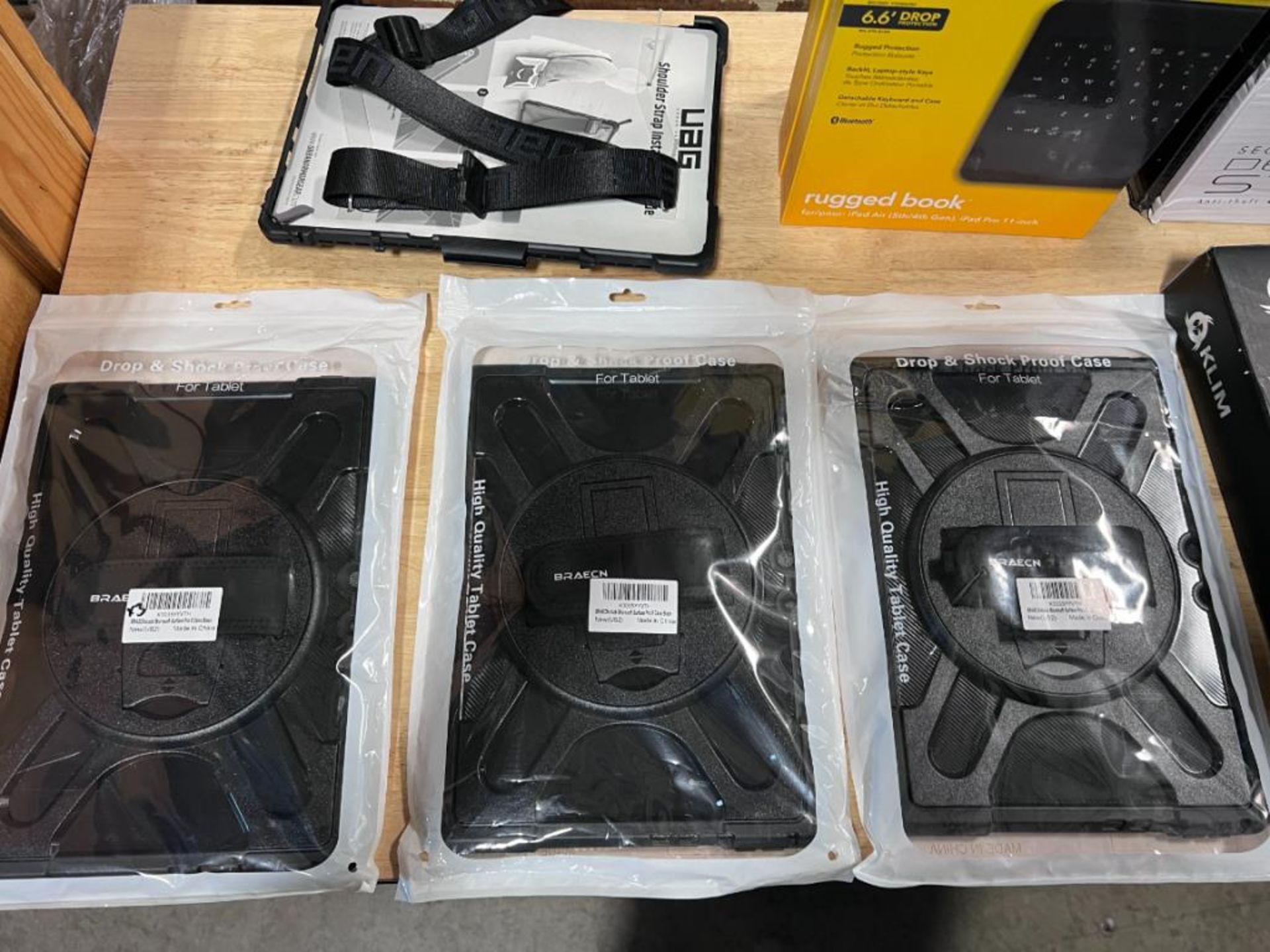 Device Cases - Image 5 of 12