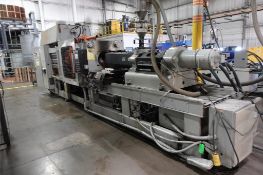 HPM Injection Molding Machine with Vacuum Loader