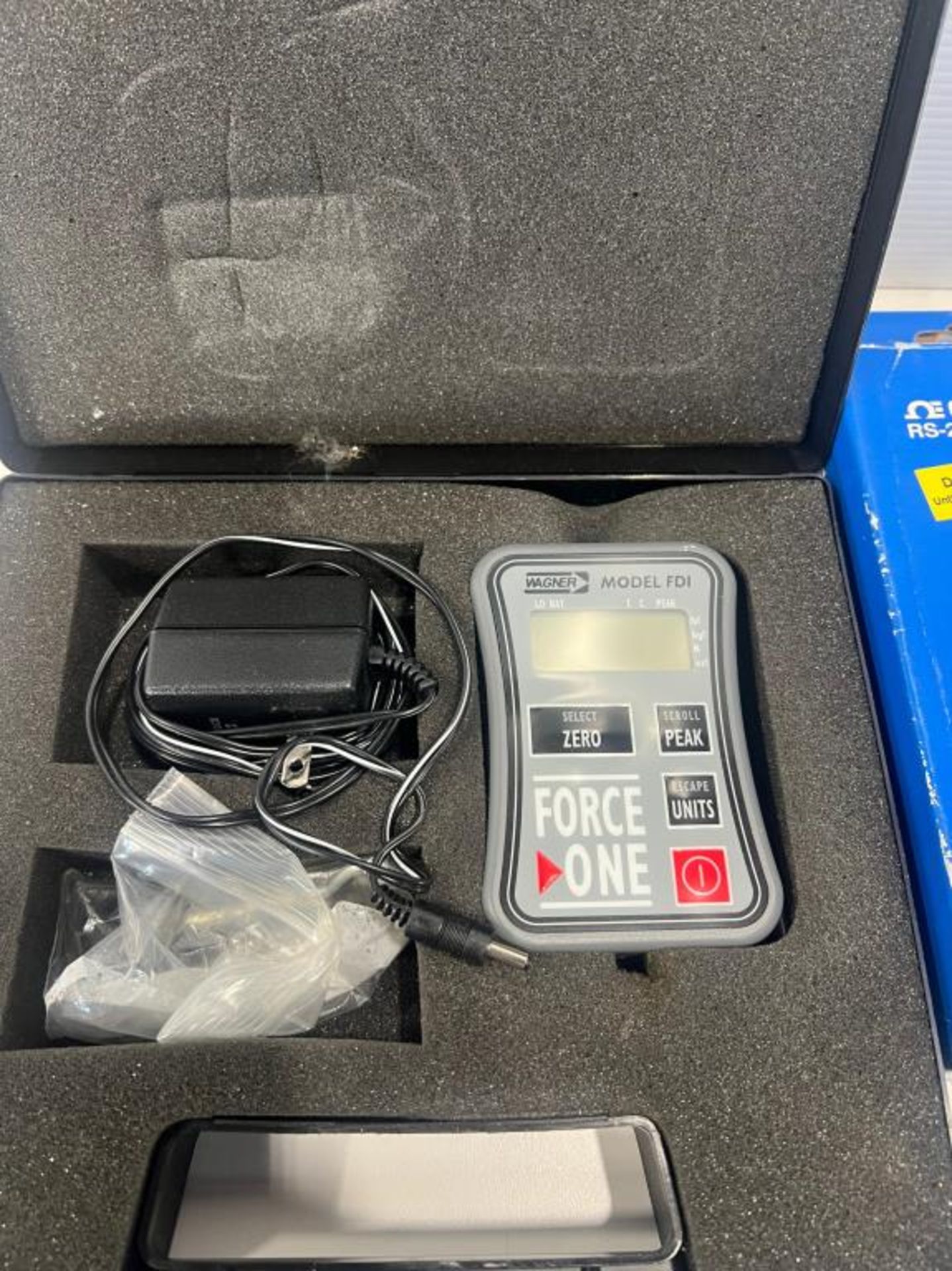 Omega Data Loggers - Image 2 of 4