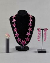RUBY AND DIAMOND NECKLACE, EARRINGS AND RING