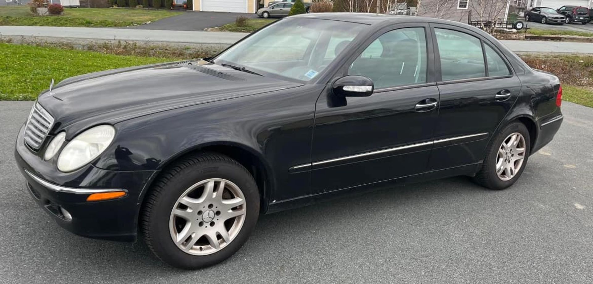 2005 MERCEDES BENZ E320