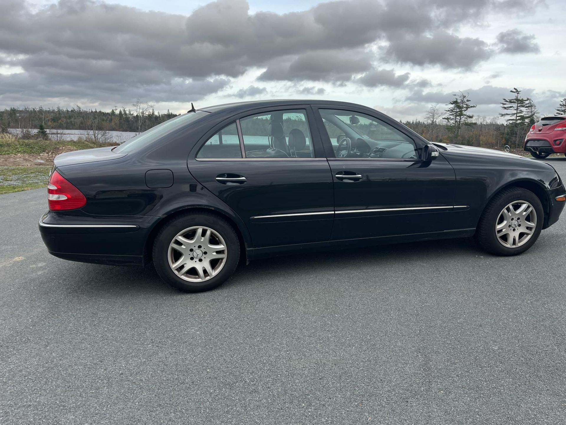 2005 MERCEDES BENZ E320 - Image 3 of 12