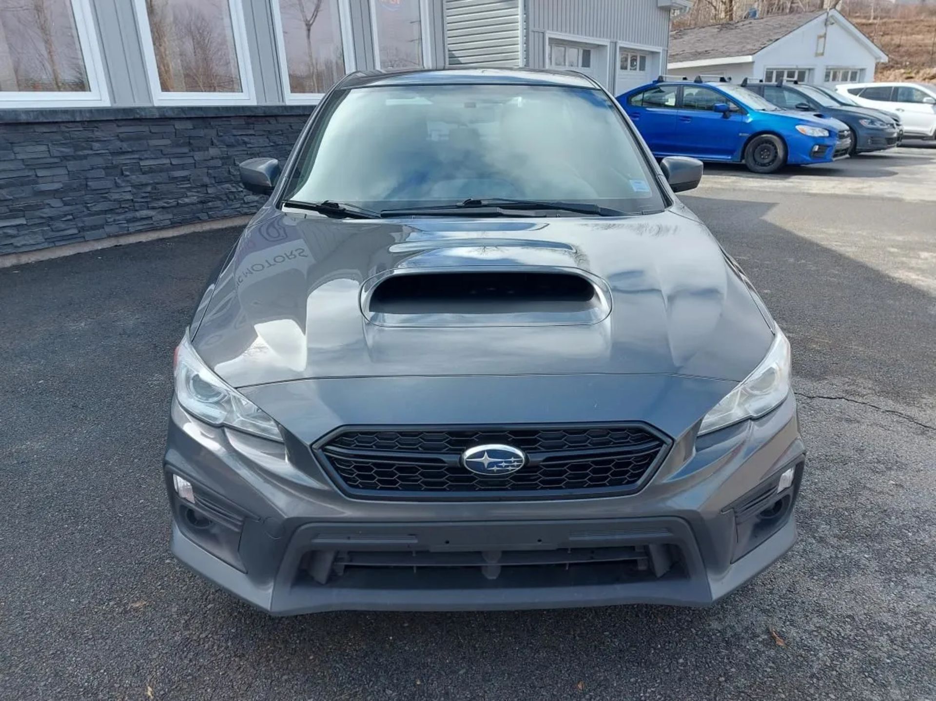 2021 SUBARU WRX 6 SPEED! ONE OWNER! NO MODS! CLEAN CARFAX! - Image 4 of 29