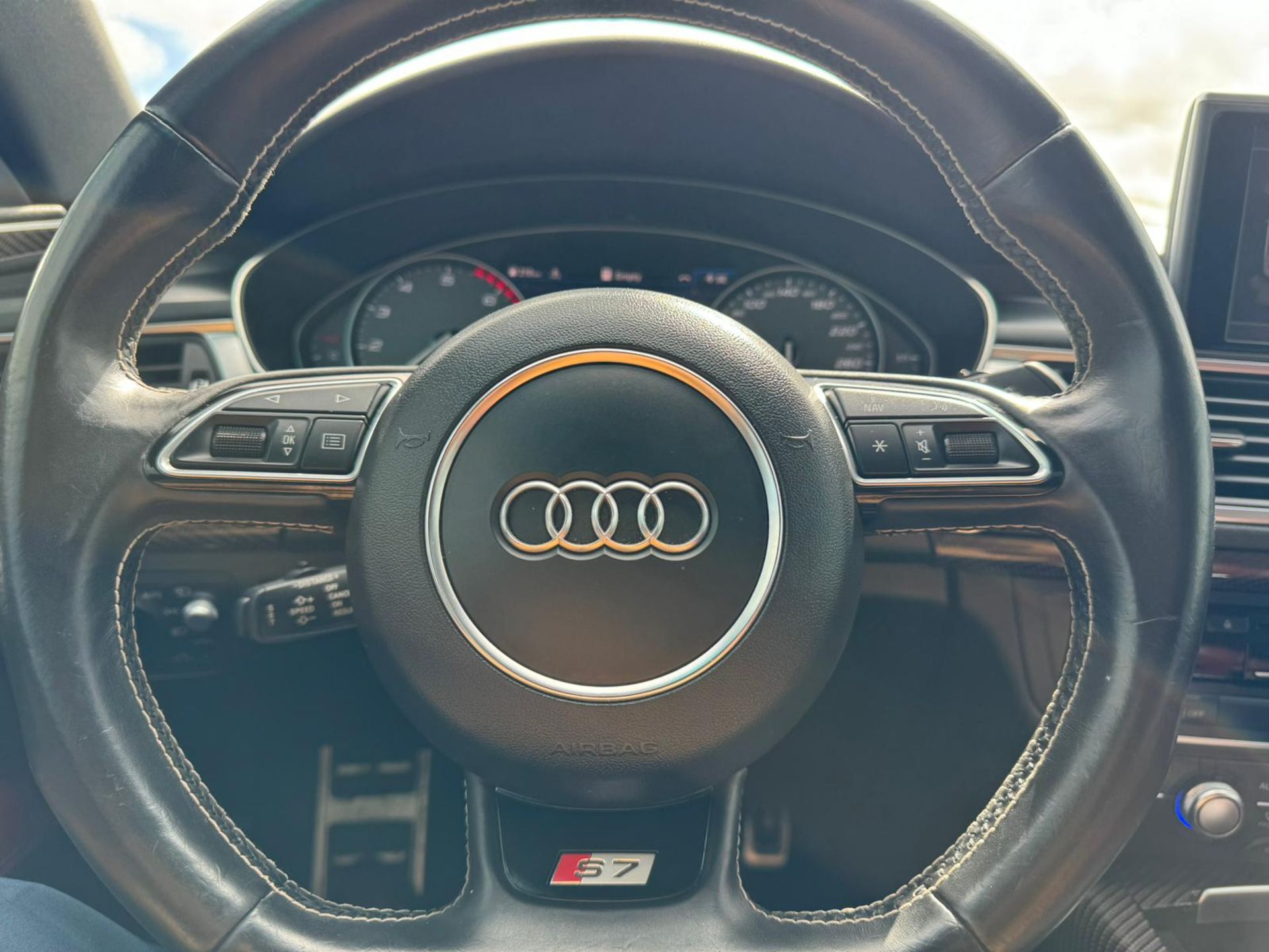 2017 AUDI S7 - Image 11 of 23