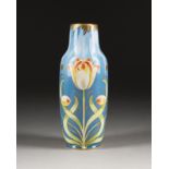 JUGENDSTIL-VASE MIT TULPEN