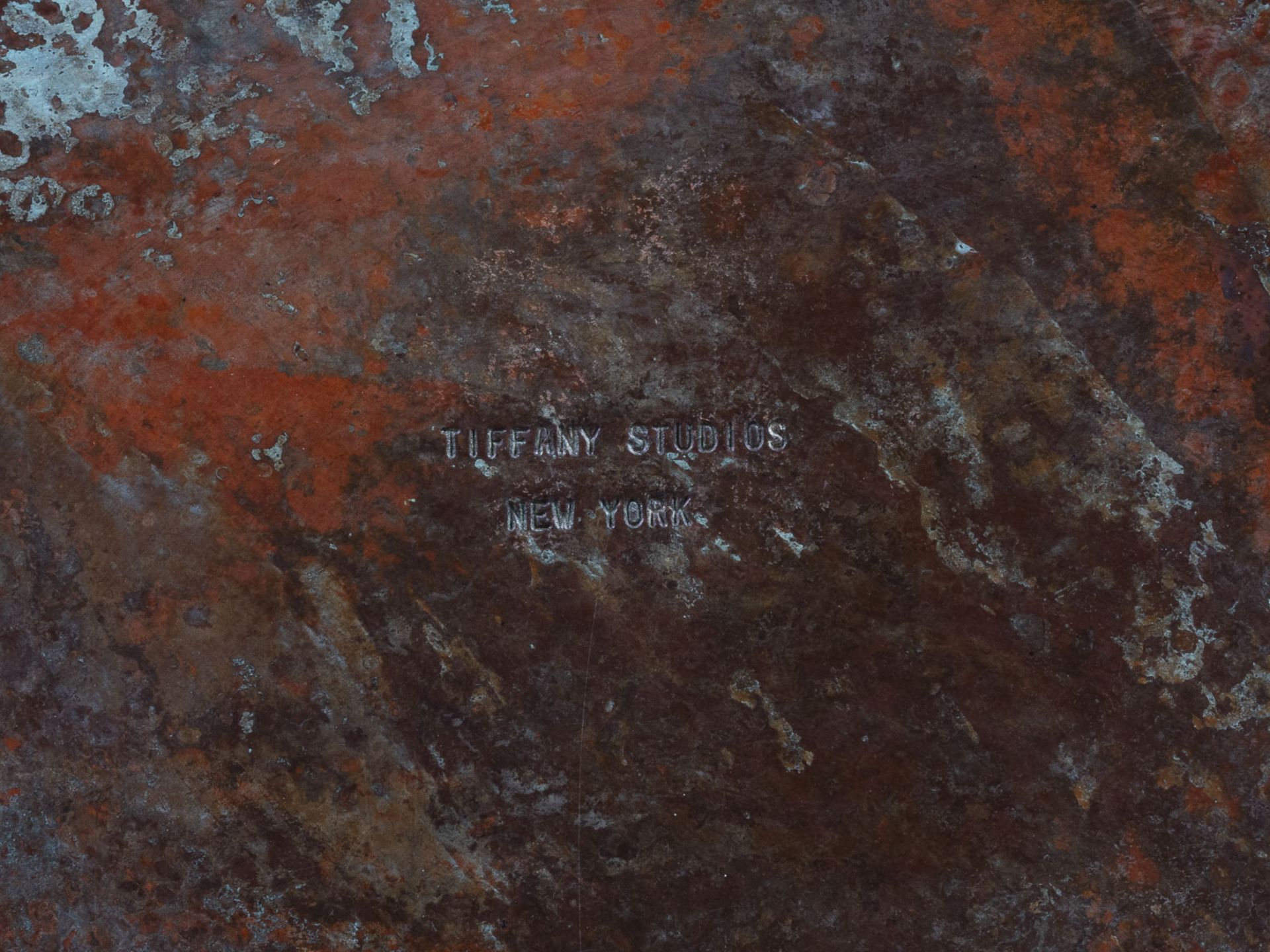 LOUIS COMFORT TIFFANY GROSSE TISCHLAMPE 'APPLE BLOSSOM' - Bild 11 aus 14