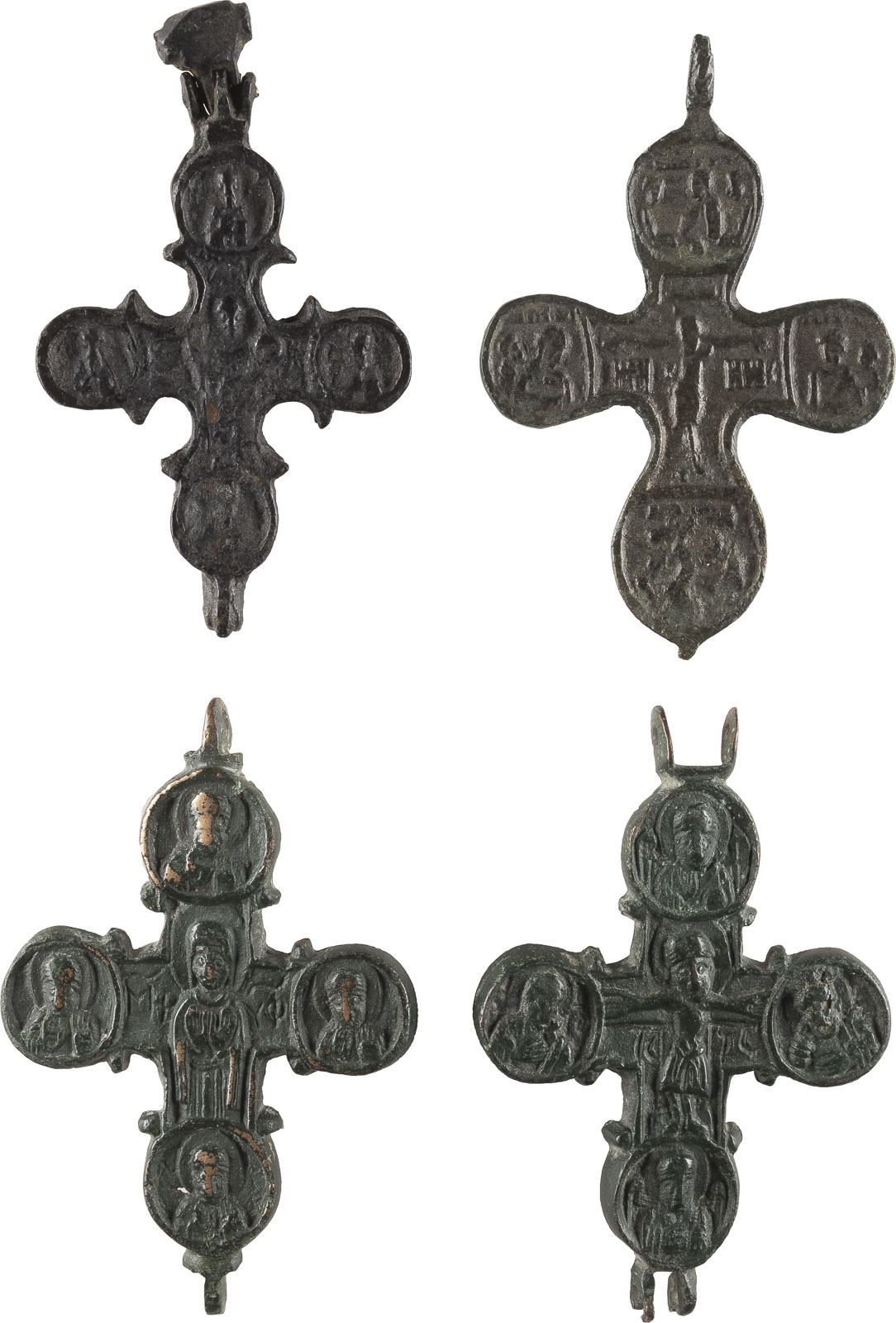 ZWEI BYZANTINISCHE ENKOLPIA MIT CHRISTUS UND DER GOTTESMUTTER UND BRUSTKREUZ MIT DER KREUZIGUNG - Image 3 of 3