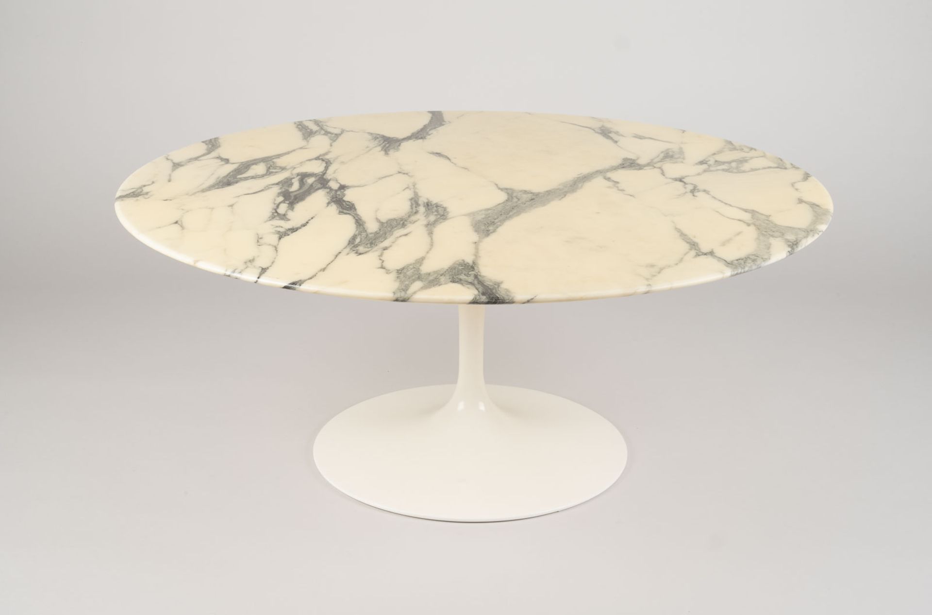 EERO SAARINEN COUCHTISCH 'PEDESTAL' MODELL '162'