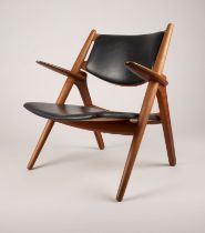 HANS J. WEGNER SESSEL MODELL 'SAWBUCK - CH 28'