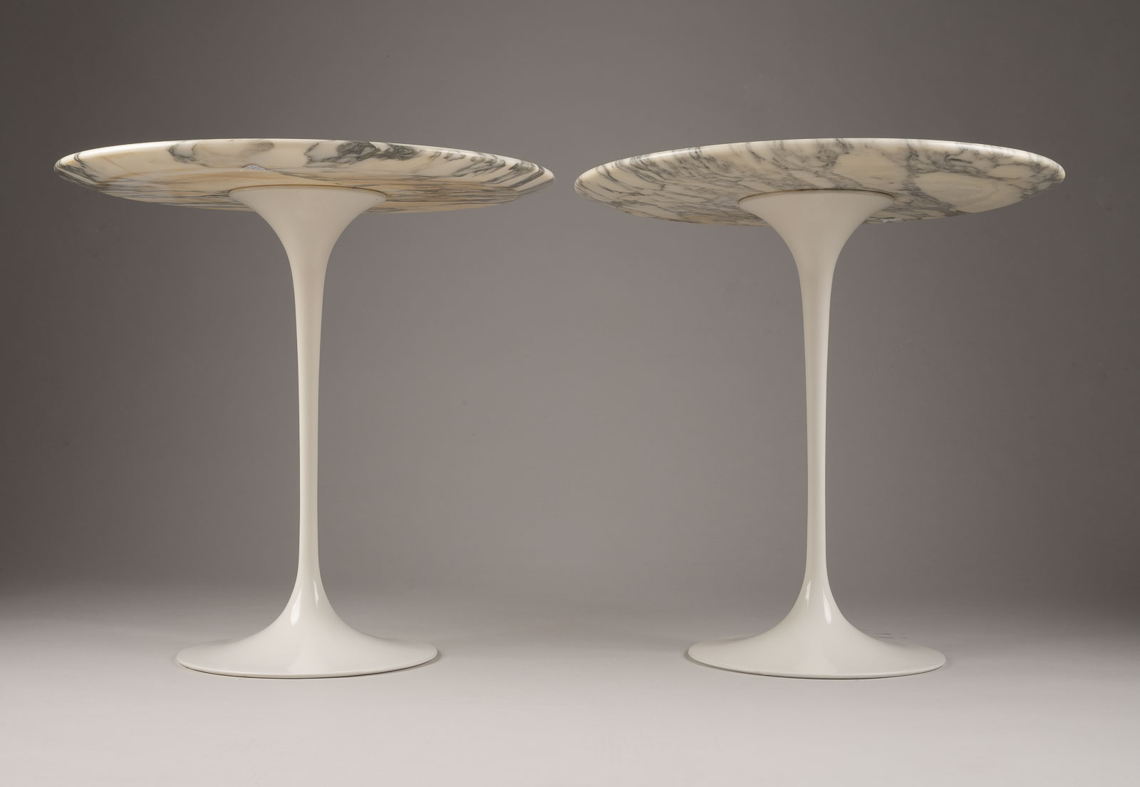 EERO SAARINEN PAAR 'PEDESTAL' BEISTELLTISCHE MODELL '163' - Bild 2 aus 2