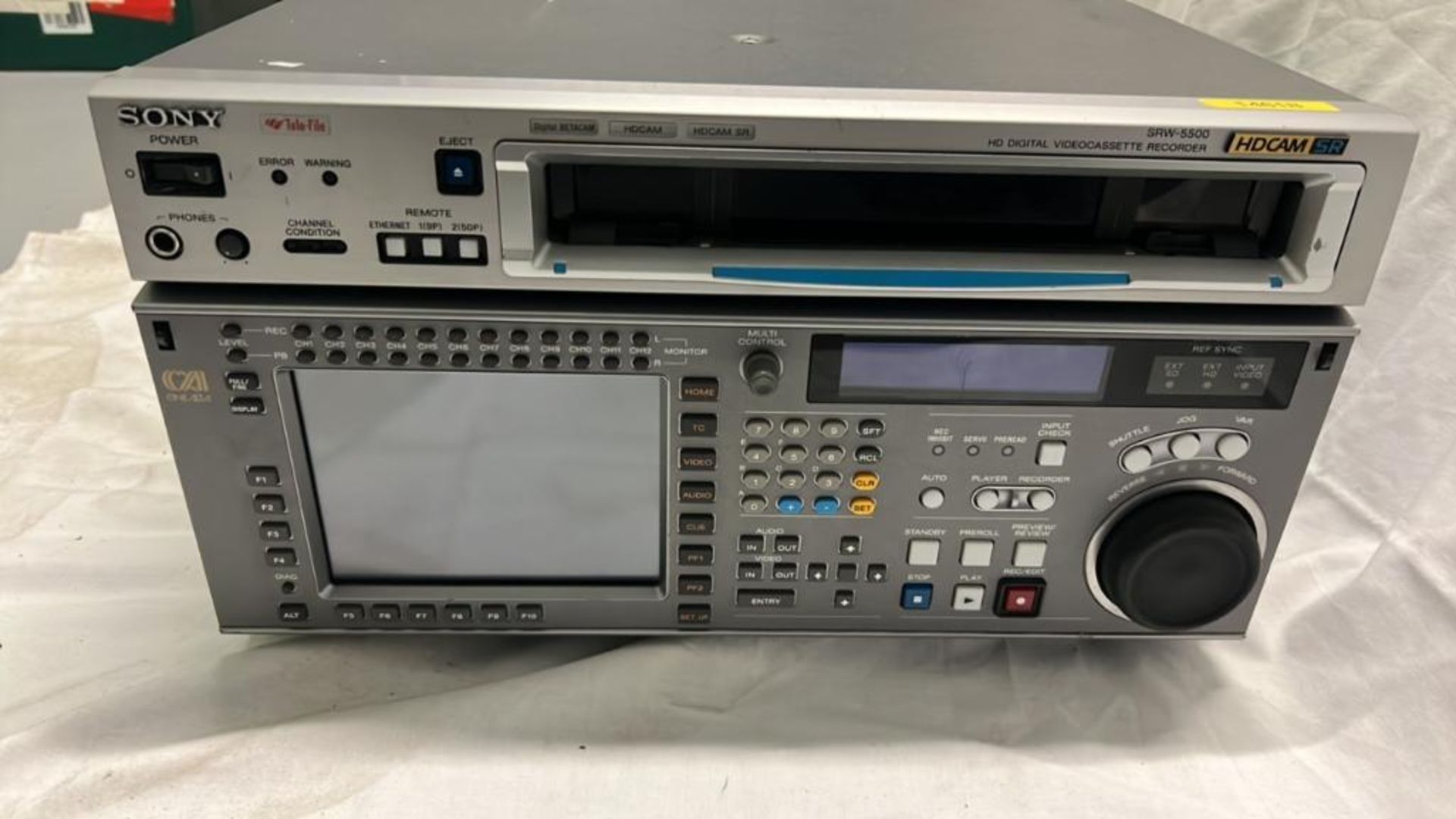 Sony SRW-550 Digital Videocassette recorder with flight case SN: 14618