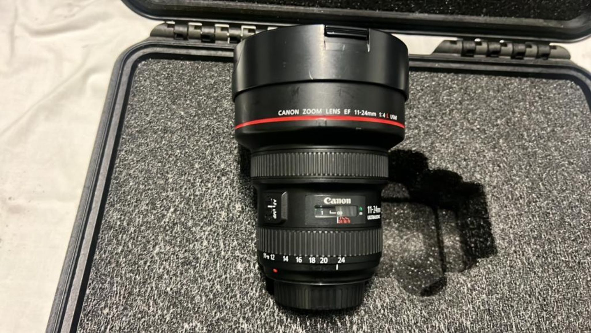 Canon EF 11-24mm f/4L USM Lens with PeliCase SN: 2910000270 - Image 3 of 5