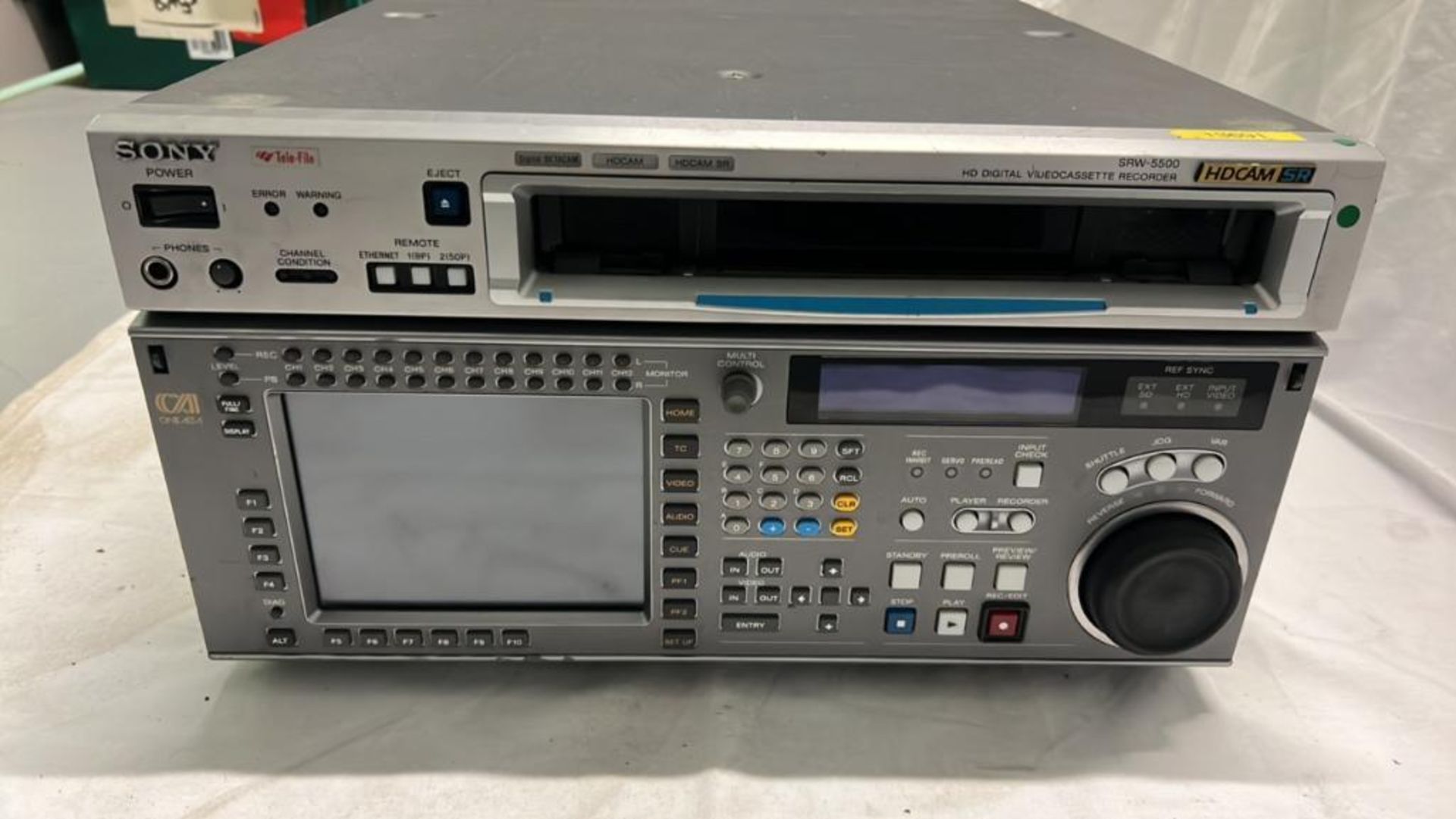 Sony SRW-5800 HDCAM Broadcast Digital Video Recorder No flight case SN: 13691