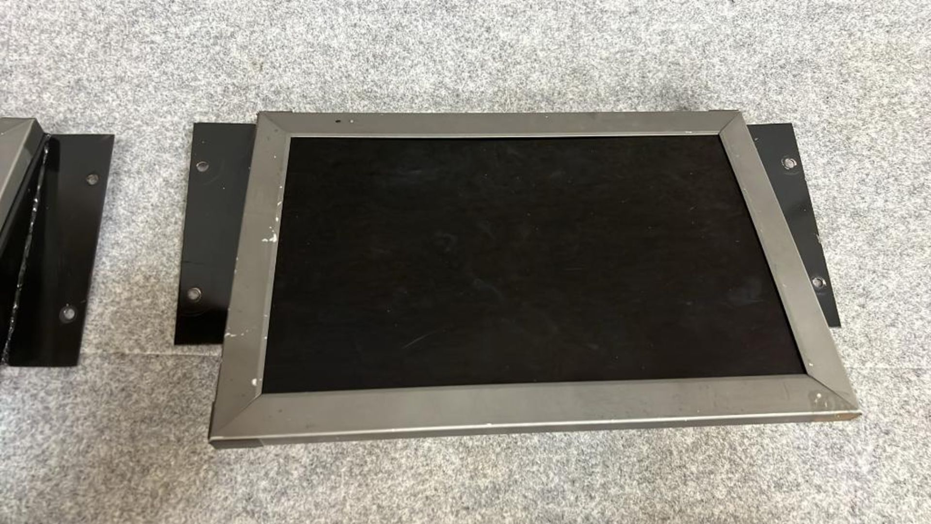 (Qty 4) 15.4"LCD monitors with 4x psu's in two variants of metal mounting brackets Model: CH-LCD 154 - Image 4 of 14