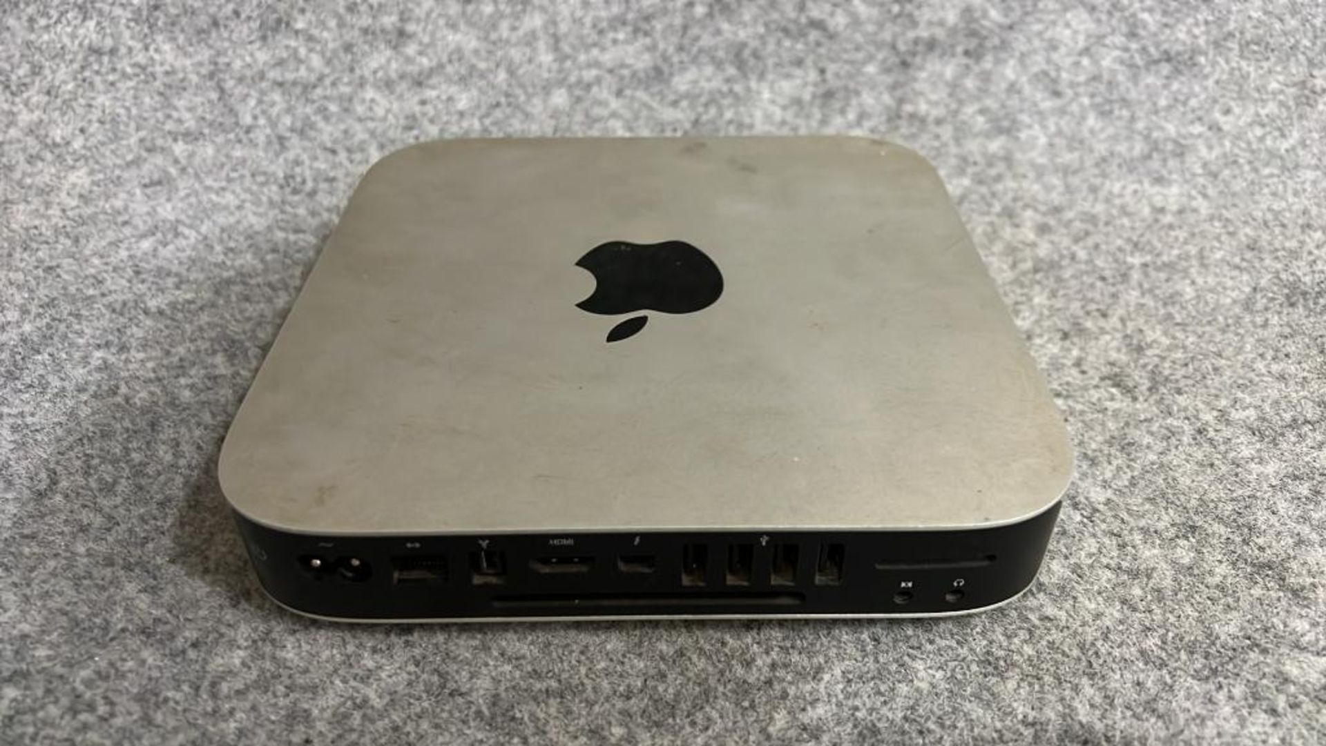 MAC mini server - late 2010, model A1347- spec unknown - Image 2 of 7