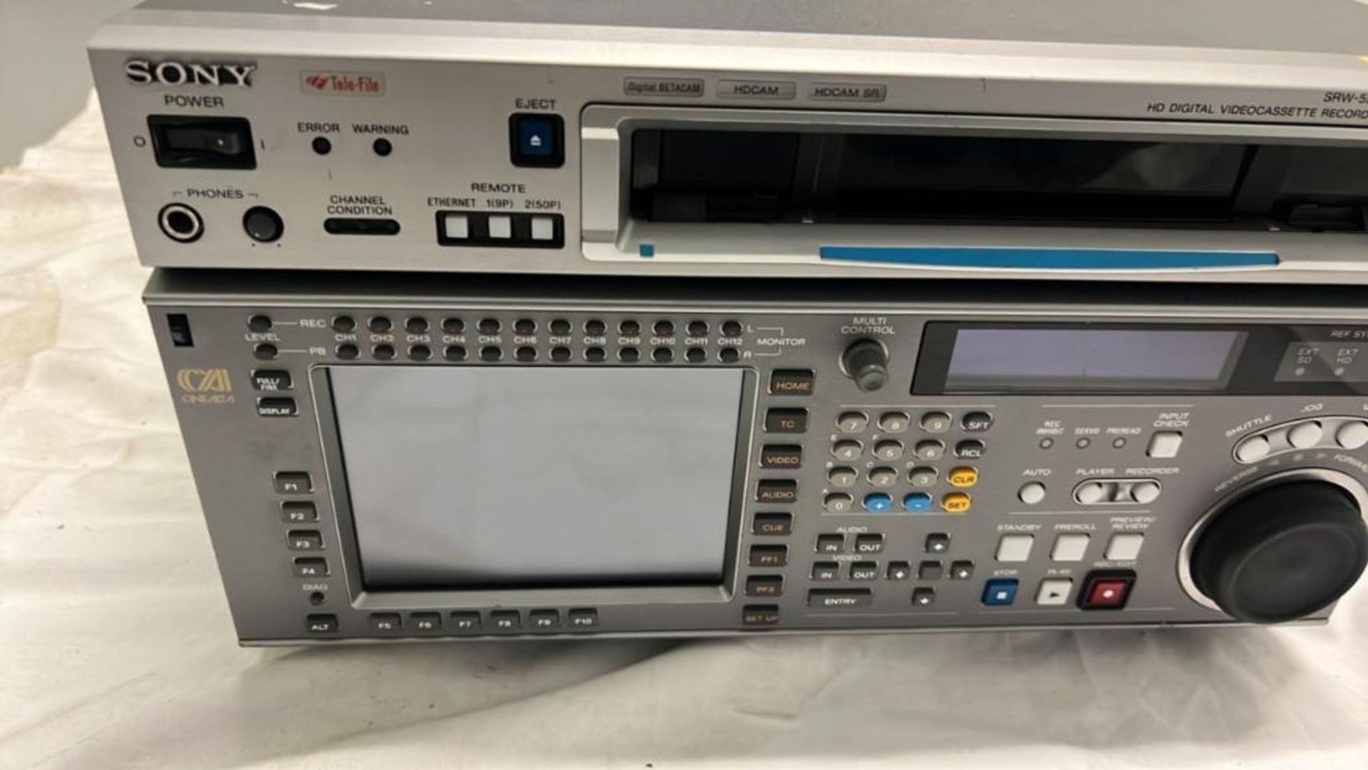 Sony SRW-550 Digital Videocassette recorder with flight case SN: 14618 - Image 2 of 6