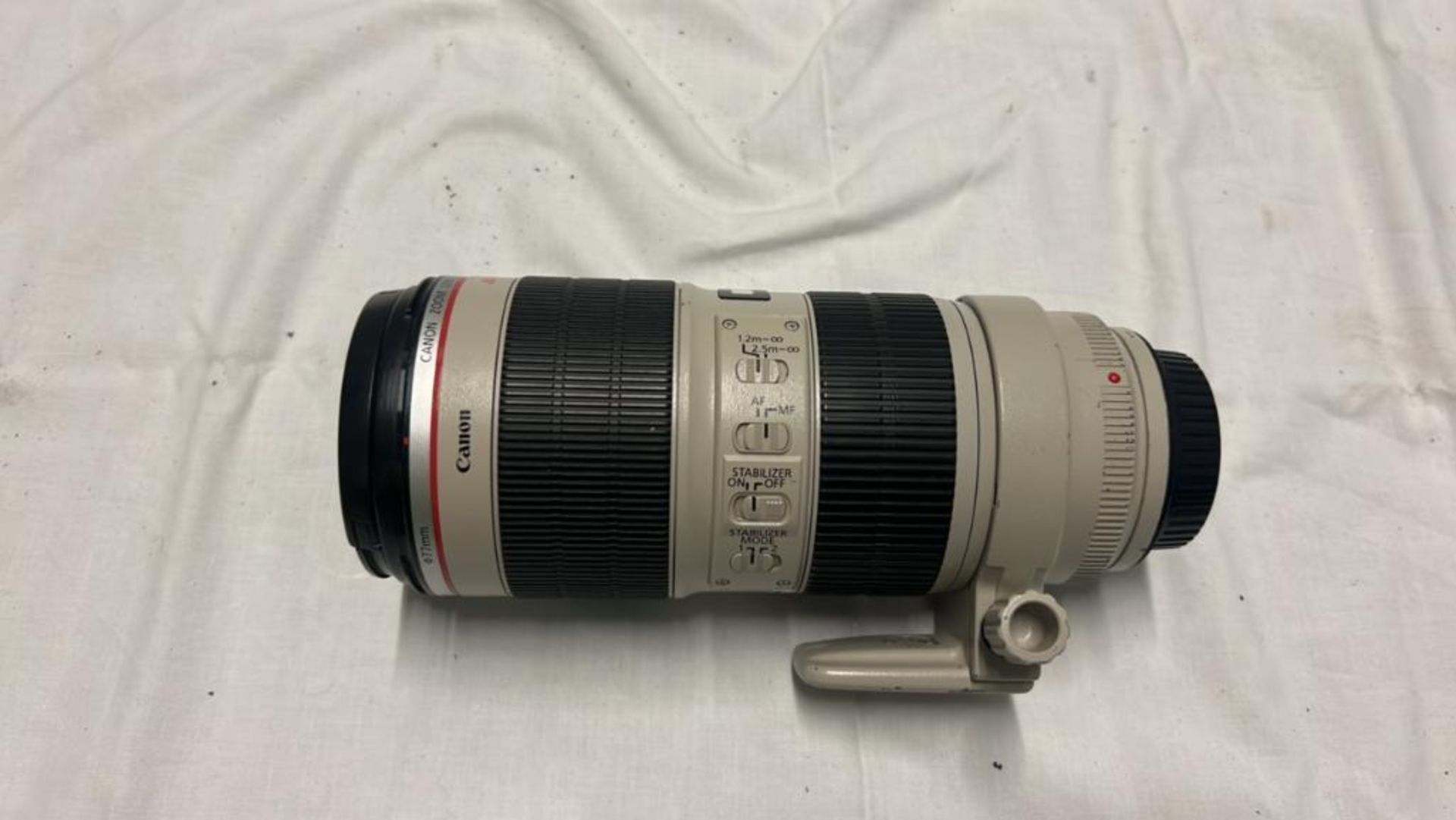 Canon EF 70-200mm f/2.8L USM Lens with Peli Case SN: 3160000360 - Image 6 of 6