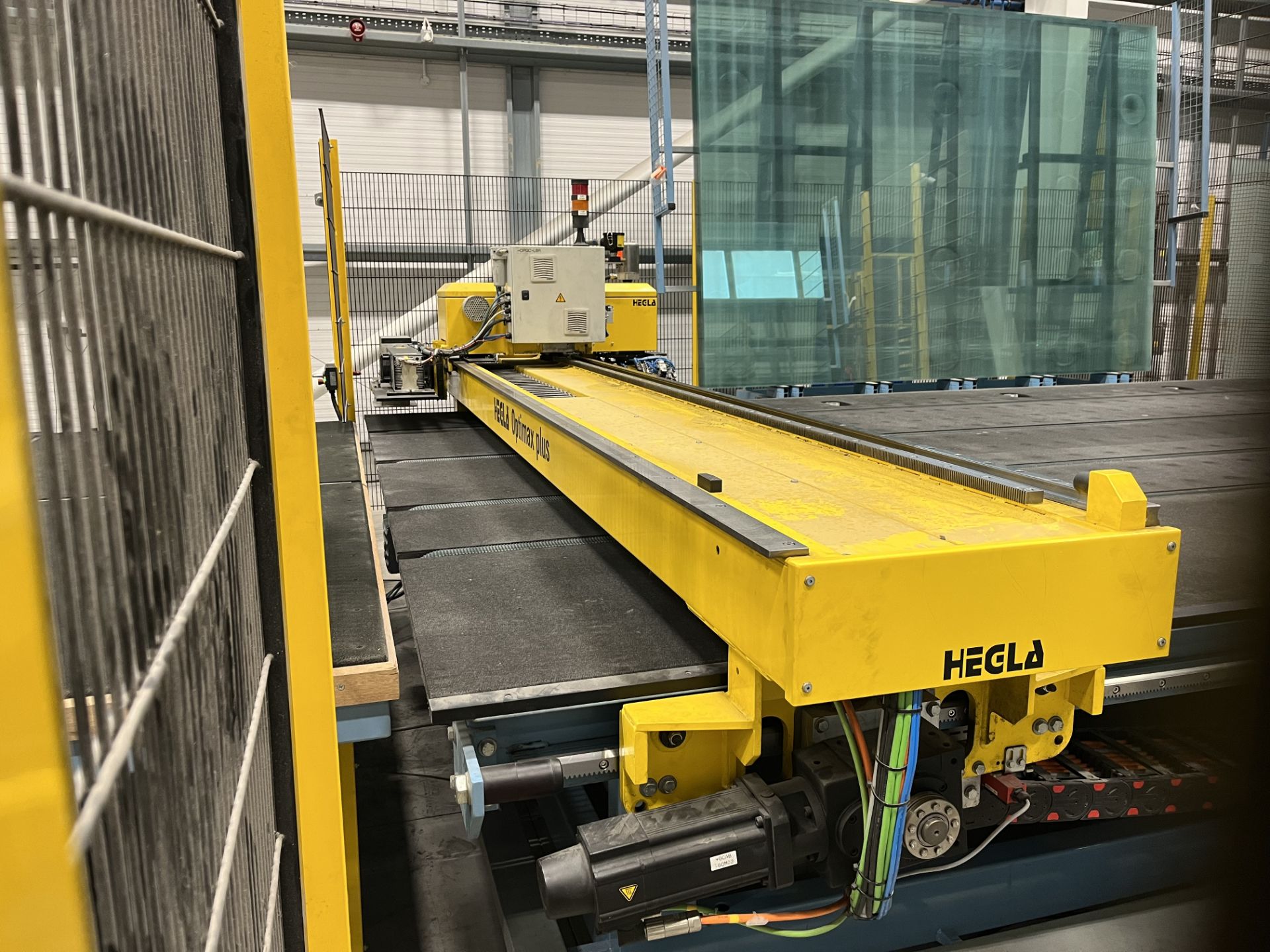 Hegla CNC Glass Cutting Line Comprising: 1 x Hegla Rapidloader Glass Loading Station Serial No. 2426 - Image 9 of 17