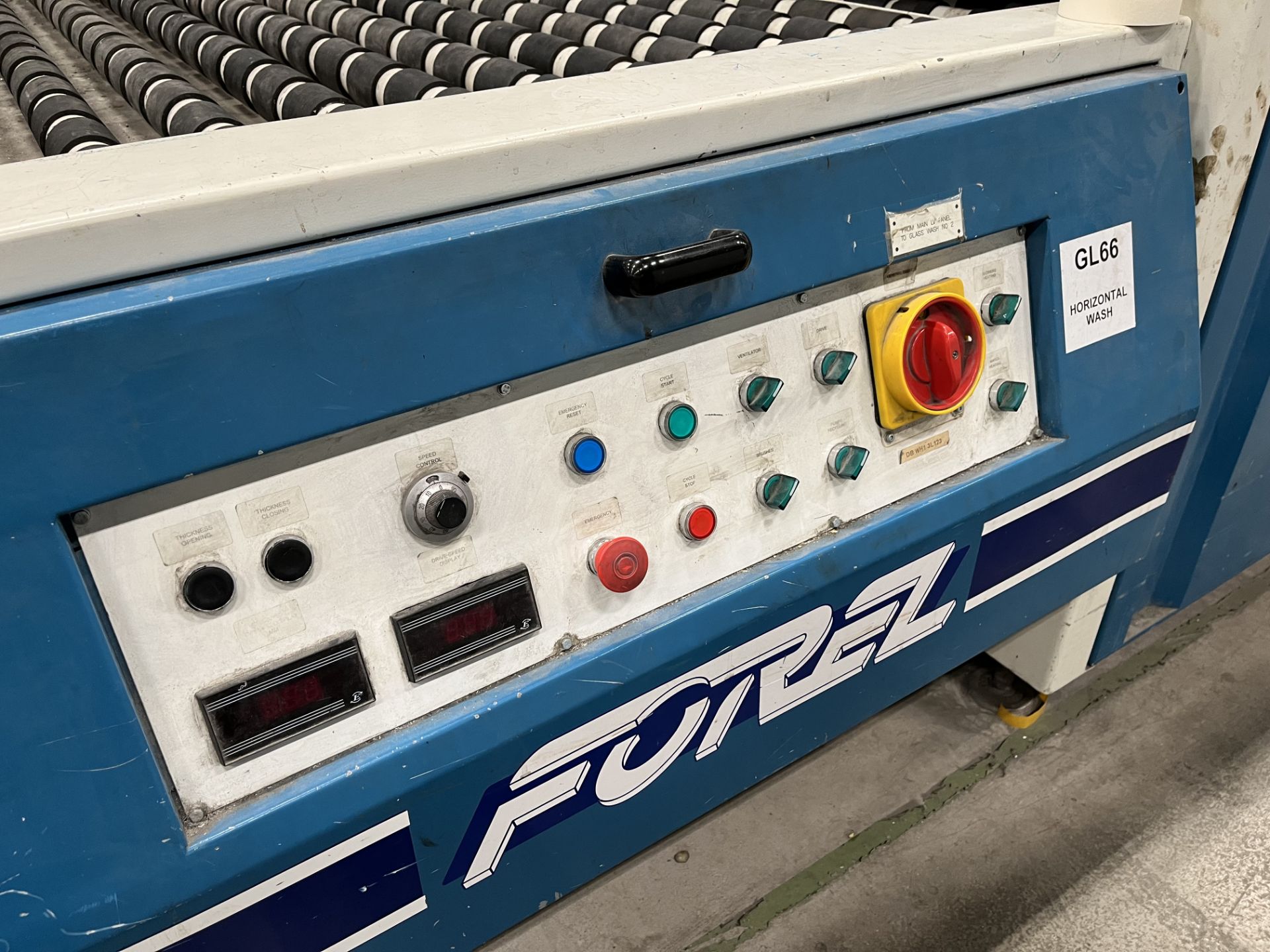 GL66 Forel Horizontal Glass Washer Machine No. 7673105 Serial No. 5200 (2003) - Image 2 of 4