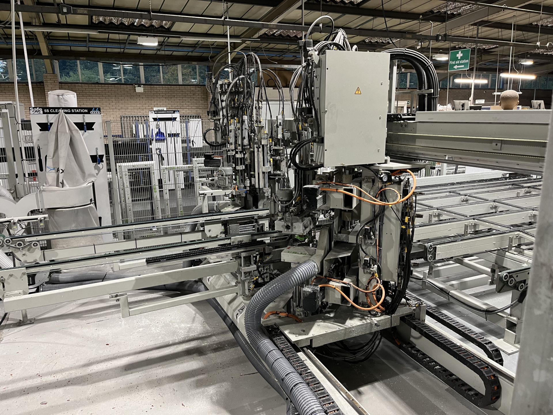 Urban Automatic Cleaning Line Comprising: (Upgraded in 2014) 1 x SLO5 Urban SV800/2.5mM2 CNC 4 Head - Image 5 of 8