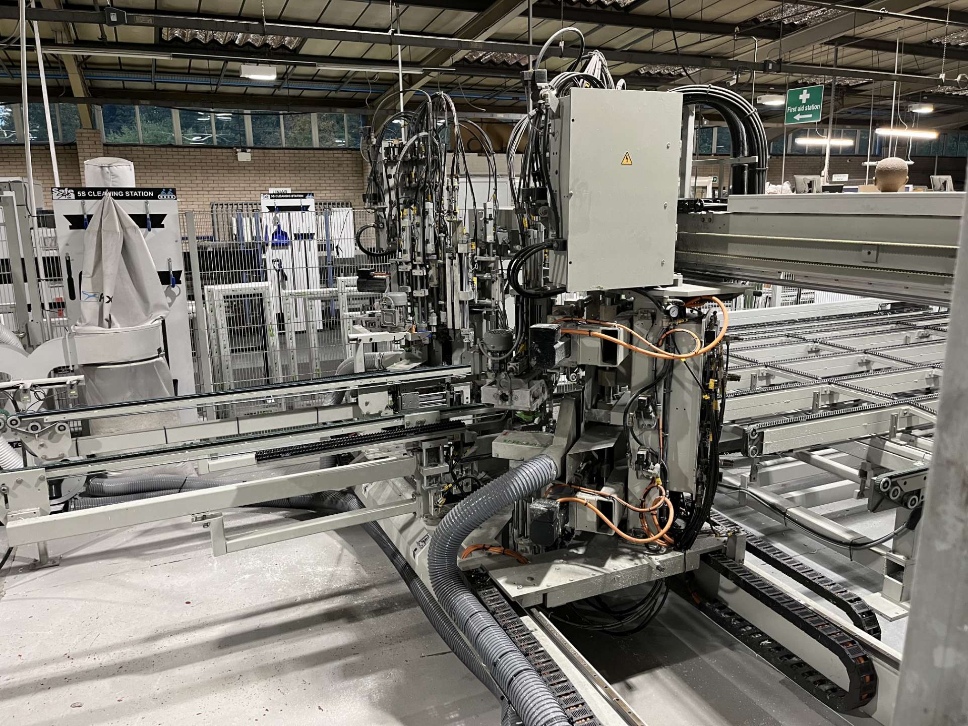 Urban Automatic Cleaning Line Comprising: (Upgraded in 2014) 1 x SLO5 ...