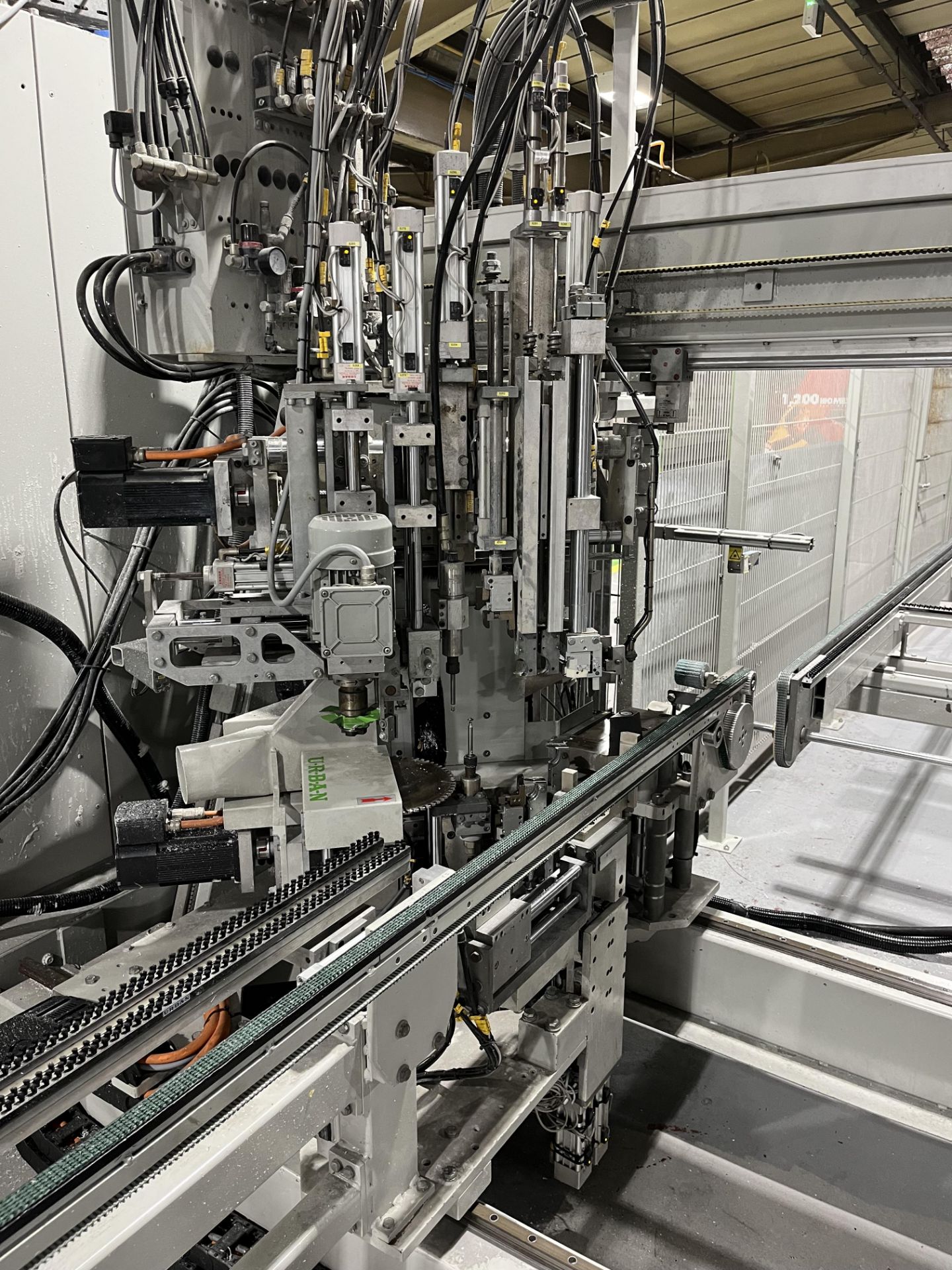 Urban Automatic Cleaning Line Comprising: (Upgraded in 2014) 1 x SLO5 Urban SV800/2.5mM2 CNC 4 Head - Image 8 of 8