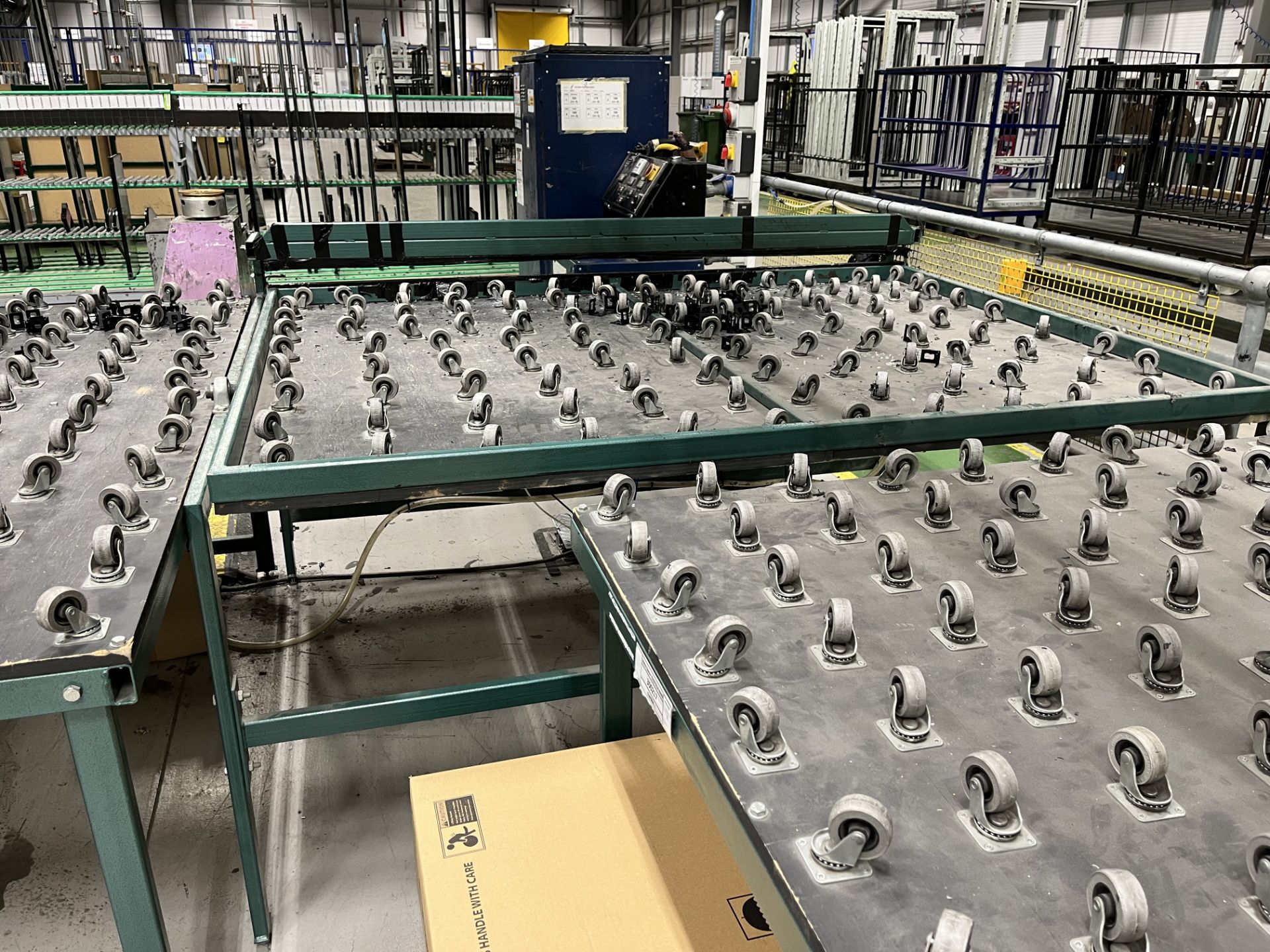Deco Manual Clamp Table with Roller Conveyor In/Out Feed Tables (2017)