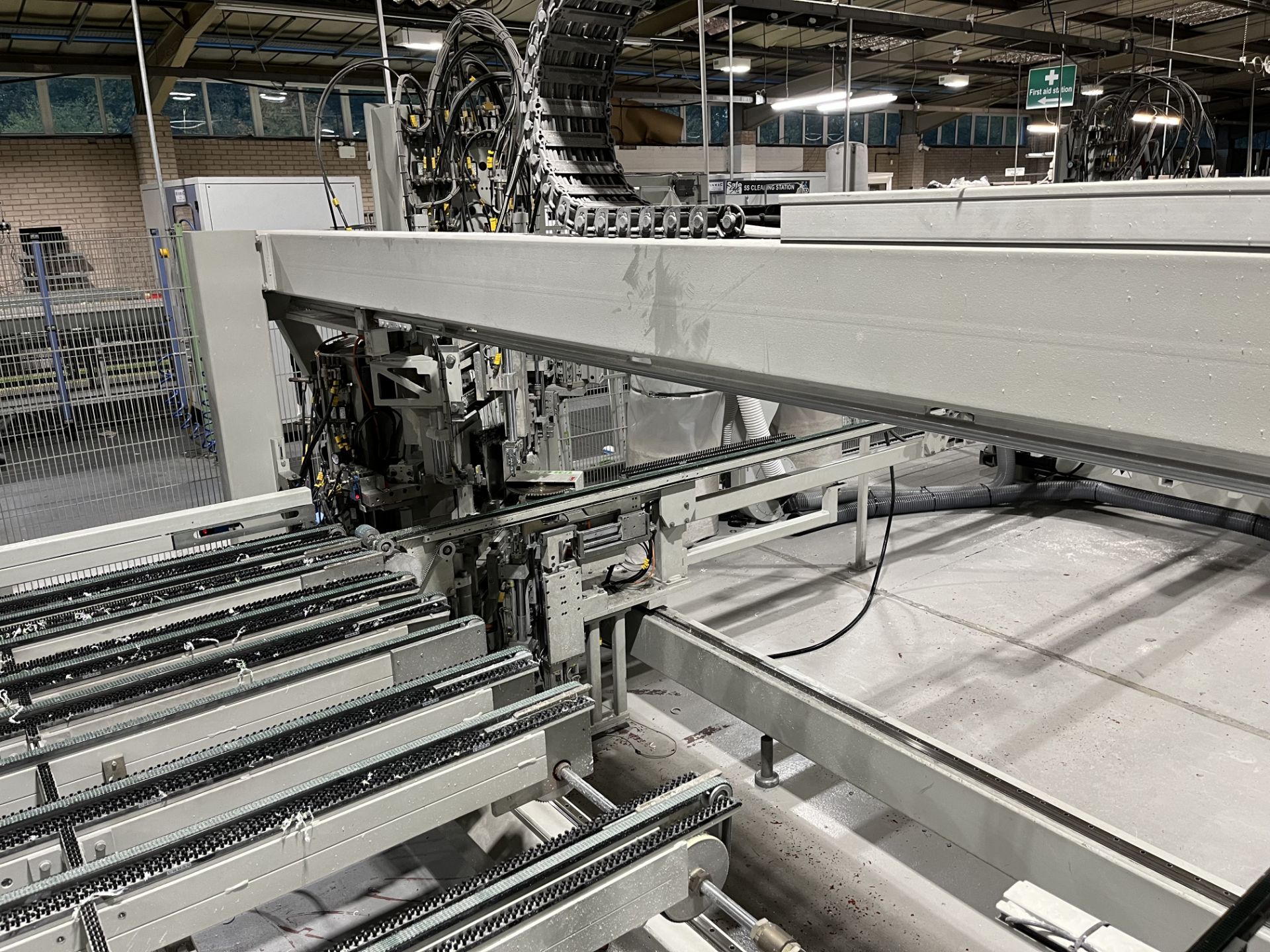 Urban Automatic Cleaning Line Comprising: (Upgraded in 2014) 1 x SLO5 Urban SV800/2.5mM2 CNC 4 Head - Image 6 of 8