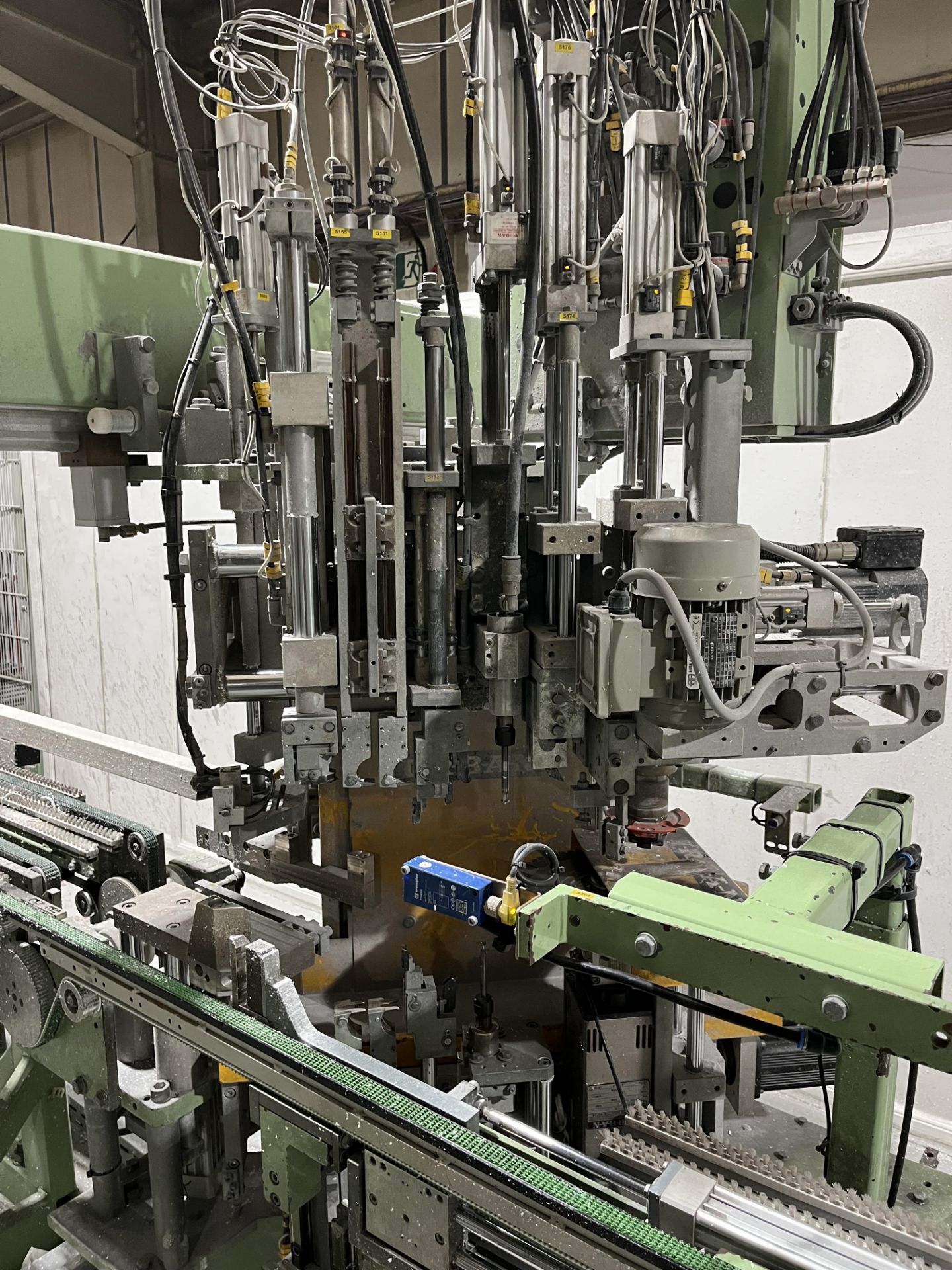 Automated Door Frame Line Comprising - Image 11 of 16