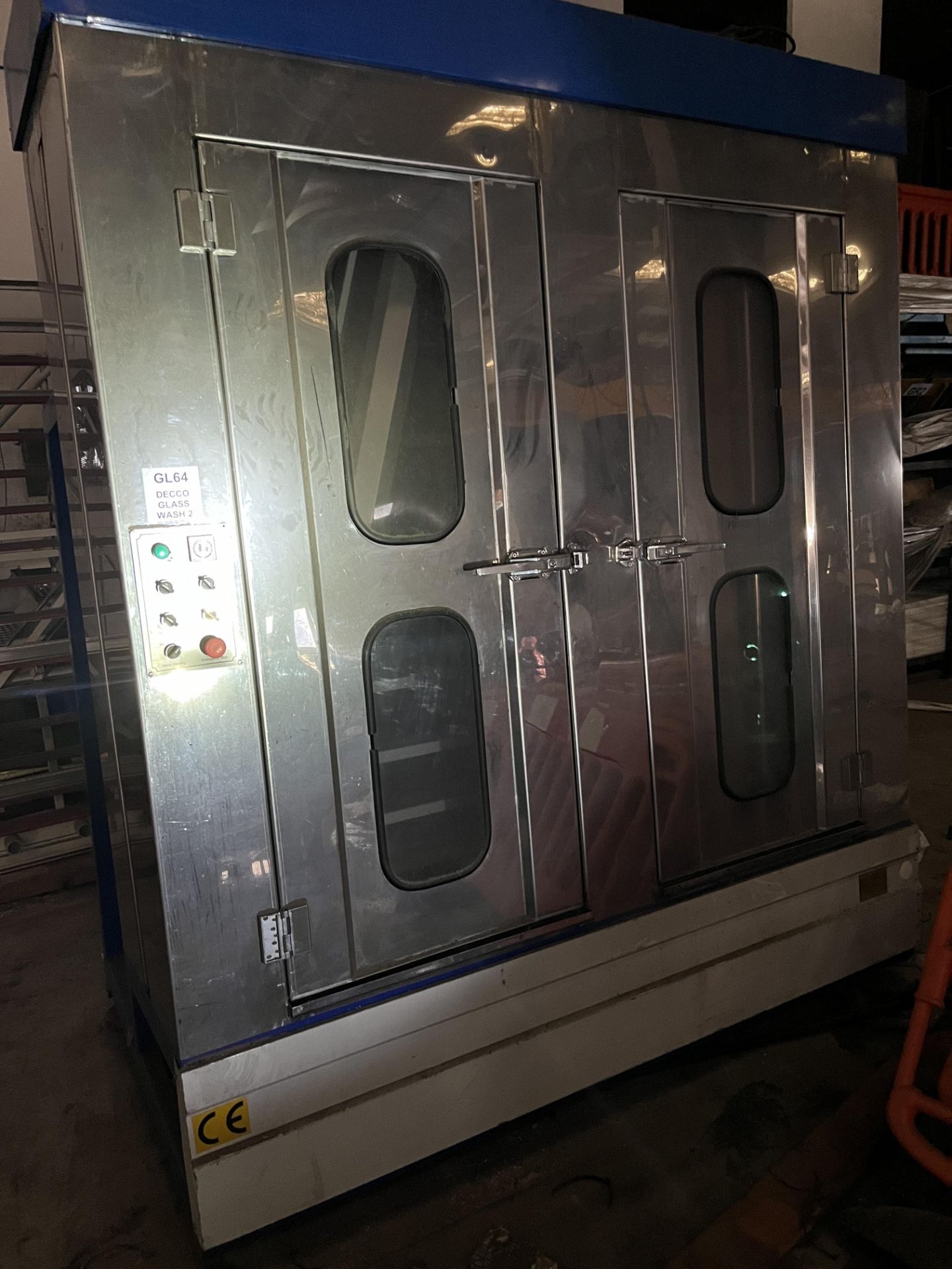 GL64 - Vertical Glass Washer, BW1800, Serial No 16-388