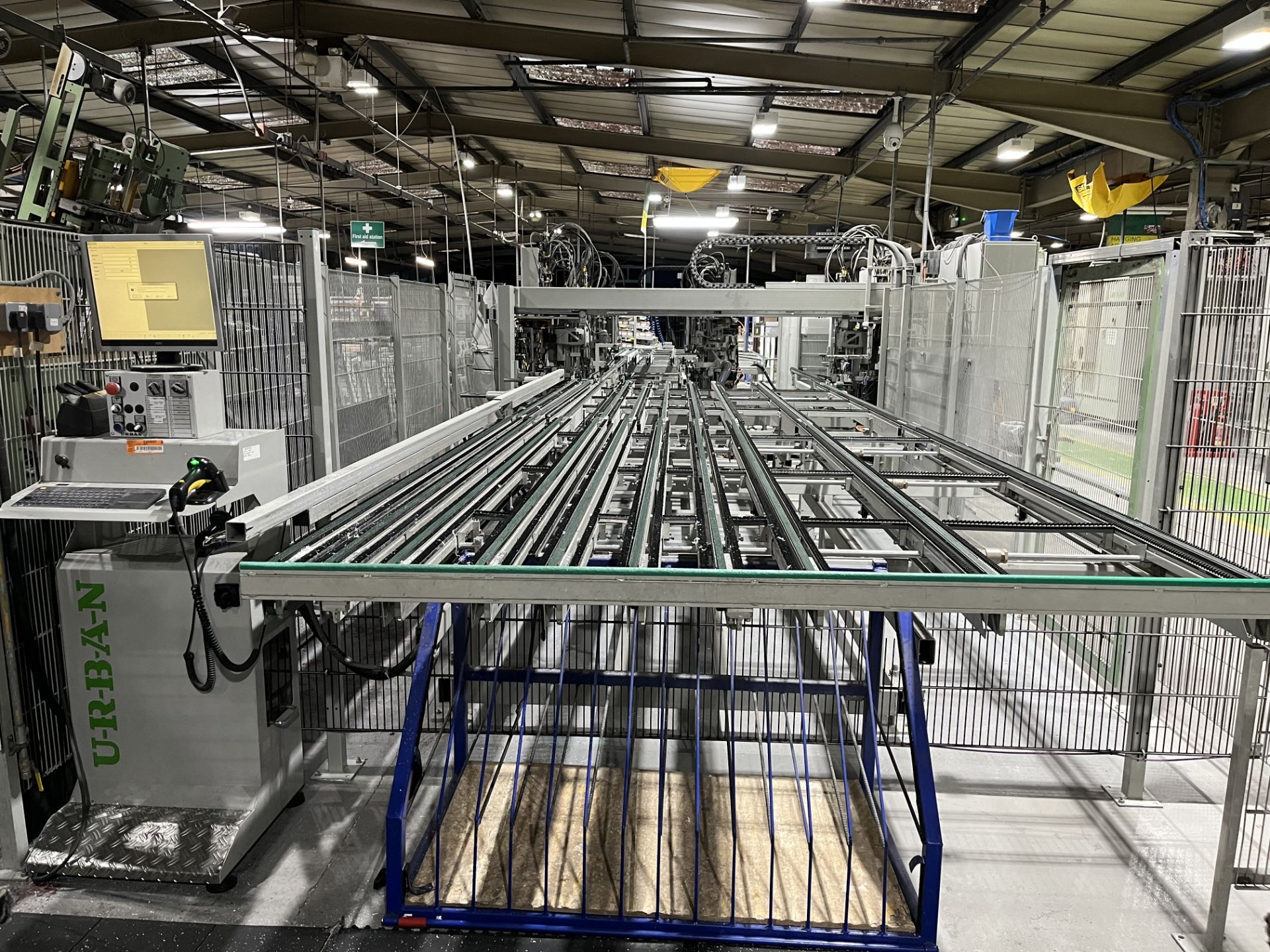 Urban Automatic Cleaning Line Comprising: (Upgraded in 2014) 1 x SLO5 Urban SV800/2.5mM2 CNC 4 Head