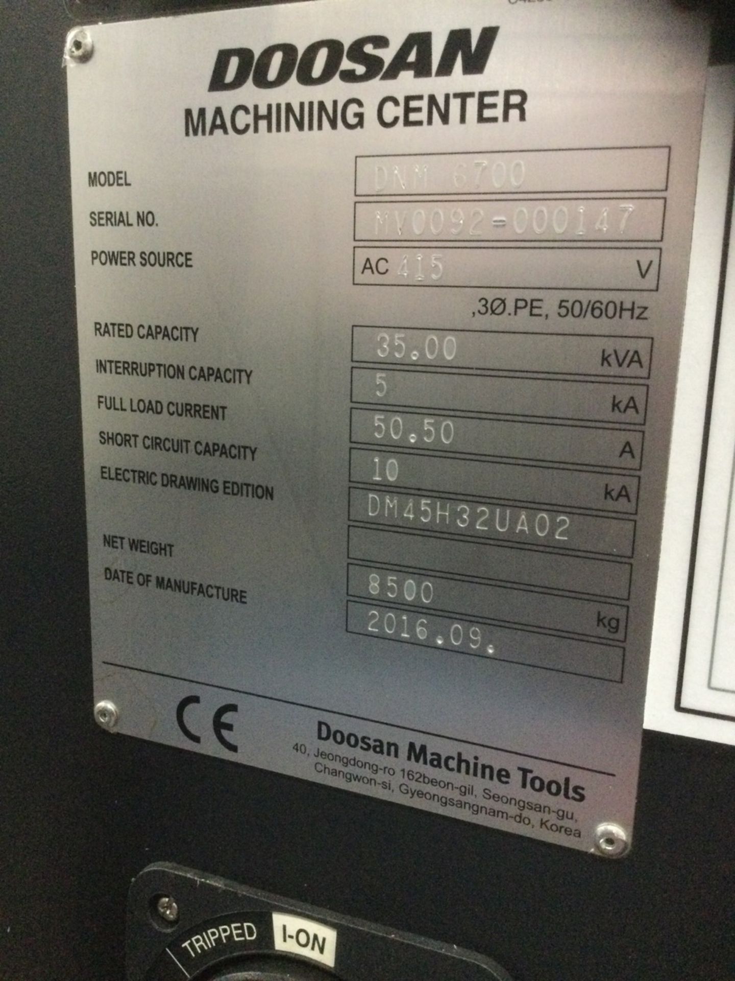 Doosan DNM6700 3-Axis Vertical Machining Centre With Fanuc I-Series Control - Image 4 of 4