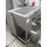 1: Butcher Boy 100/42 Meat Grinder/Mixer