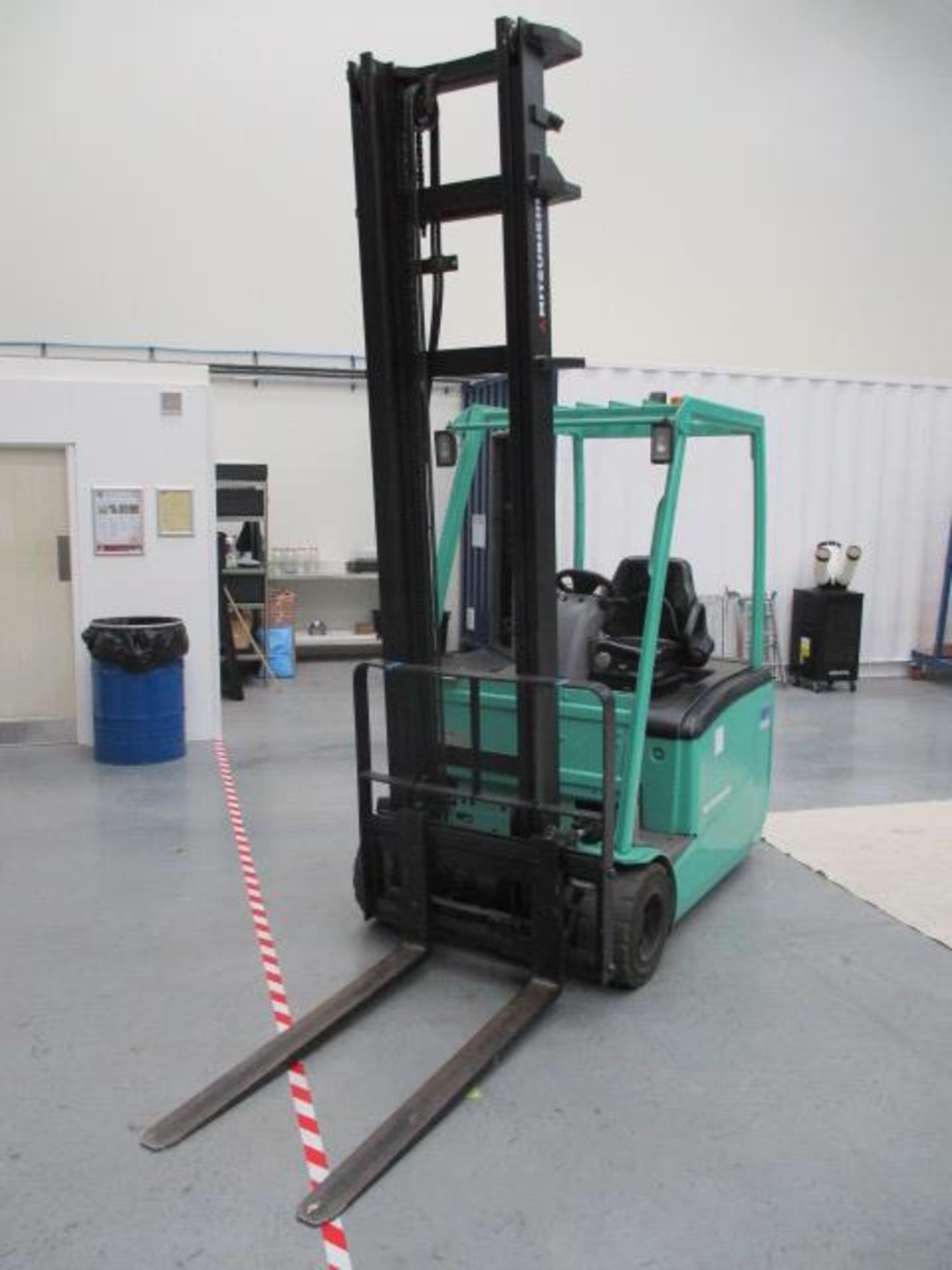 1, Mitsubishi FB20PNT 2 Ton Battery Powered Ride-On Forklift Truck Serial No. EFB2400018 (2012) with - Image 4 of 5