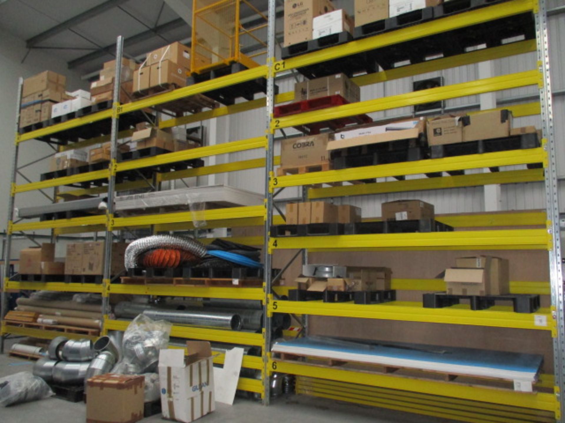 Tall Upright Boltless Racking Comprising: 10 x Approx 5m Uprights 34 x 3.4m Pairs of Beams (Excludes - Image 2 of 3