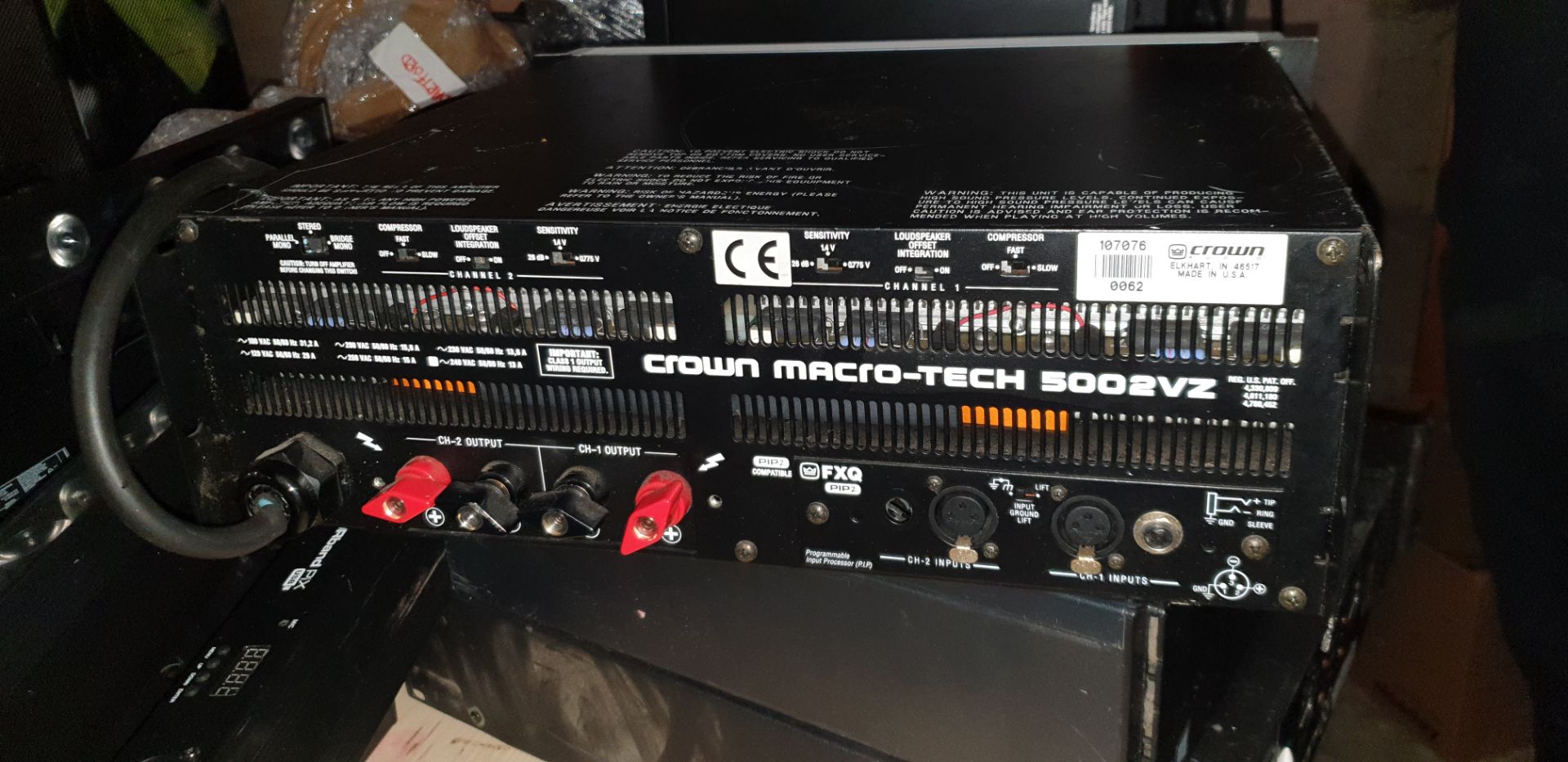 1 ; Crown Macro-Tech 5002 VZ Power Amplifier - Image 2 of 2