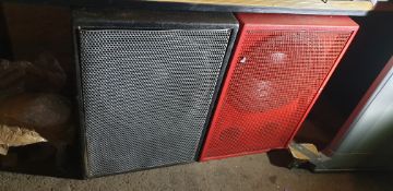 QTY ; 9 x Red or Black Large Floor Speakers