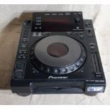 1 ; Pioneer DJ CDJ 900 Professional Multi-Player