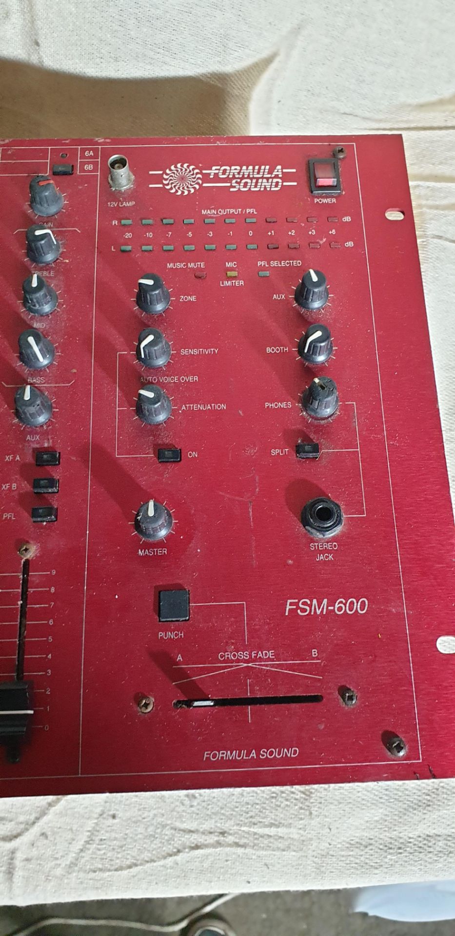 1 ; Formula Sound FSM 600 Club/DJ Mixer. - Image 2 of 3
