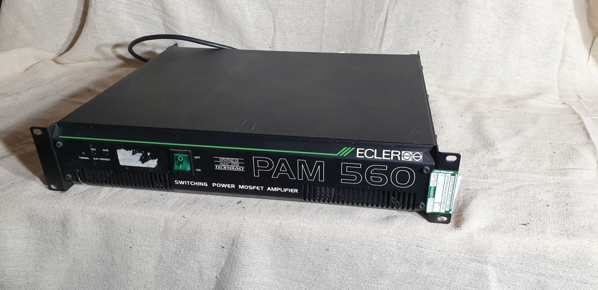 1 ; ECLER Pam 560 Switching Power Mosfet Amplifier.