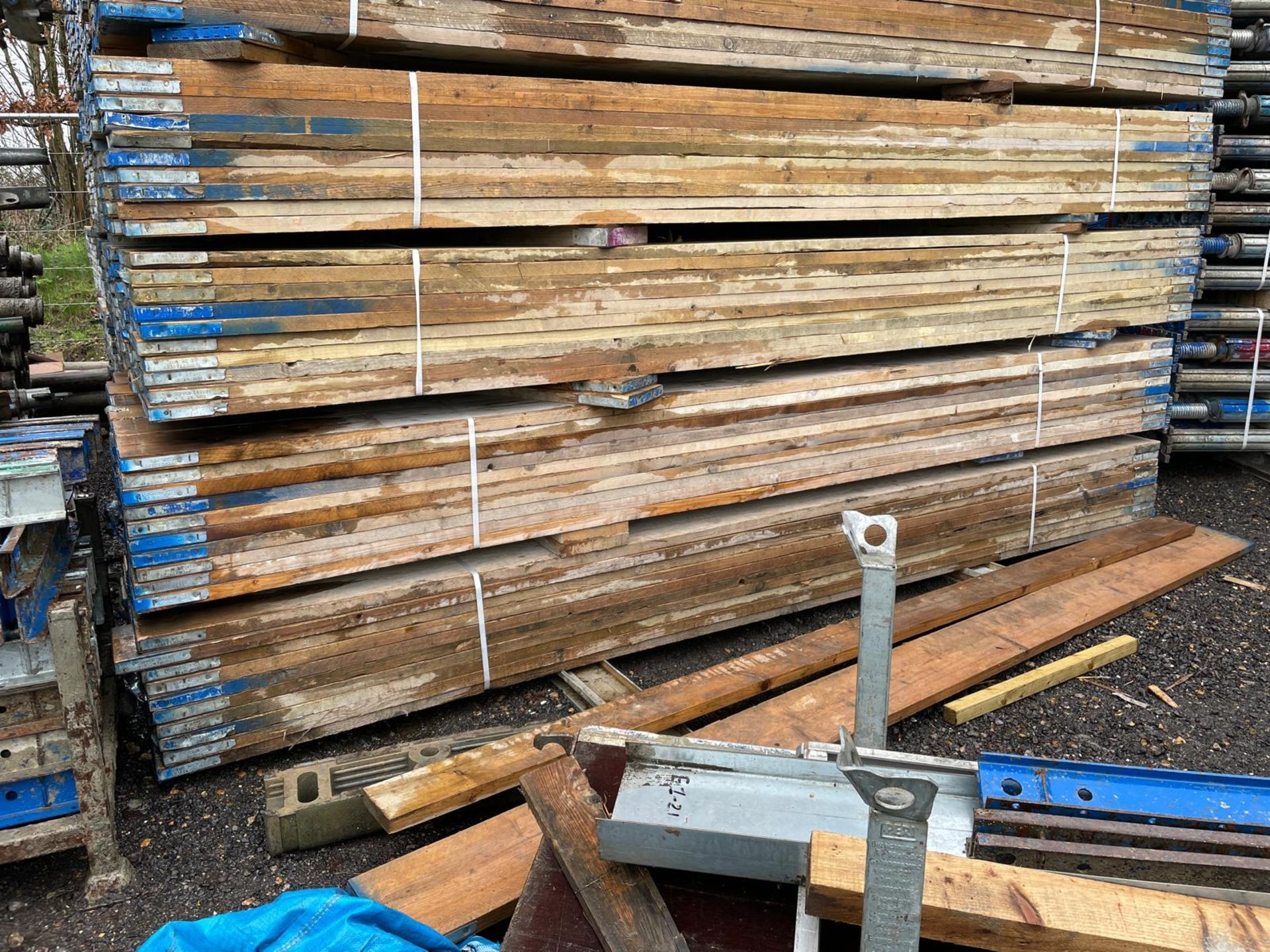 (200) 3.9m Scaffold Boards (4 x 50 boards) (Please Note That This Is A Representative Photograph Onl