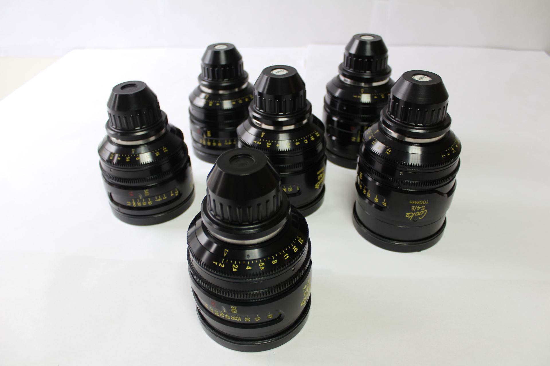 Cooke S4/i Prime Lens set of 6 Consisting of 100mm, 75mm, 50mm, 32mm, 25mm and 18mm Prime Lenses w - Image 2 of 2