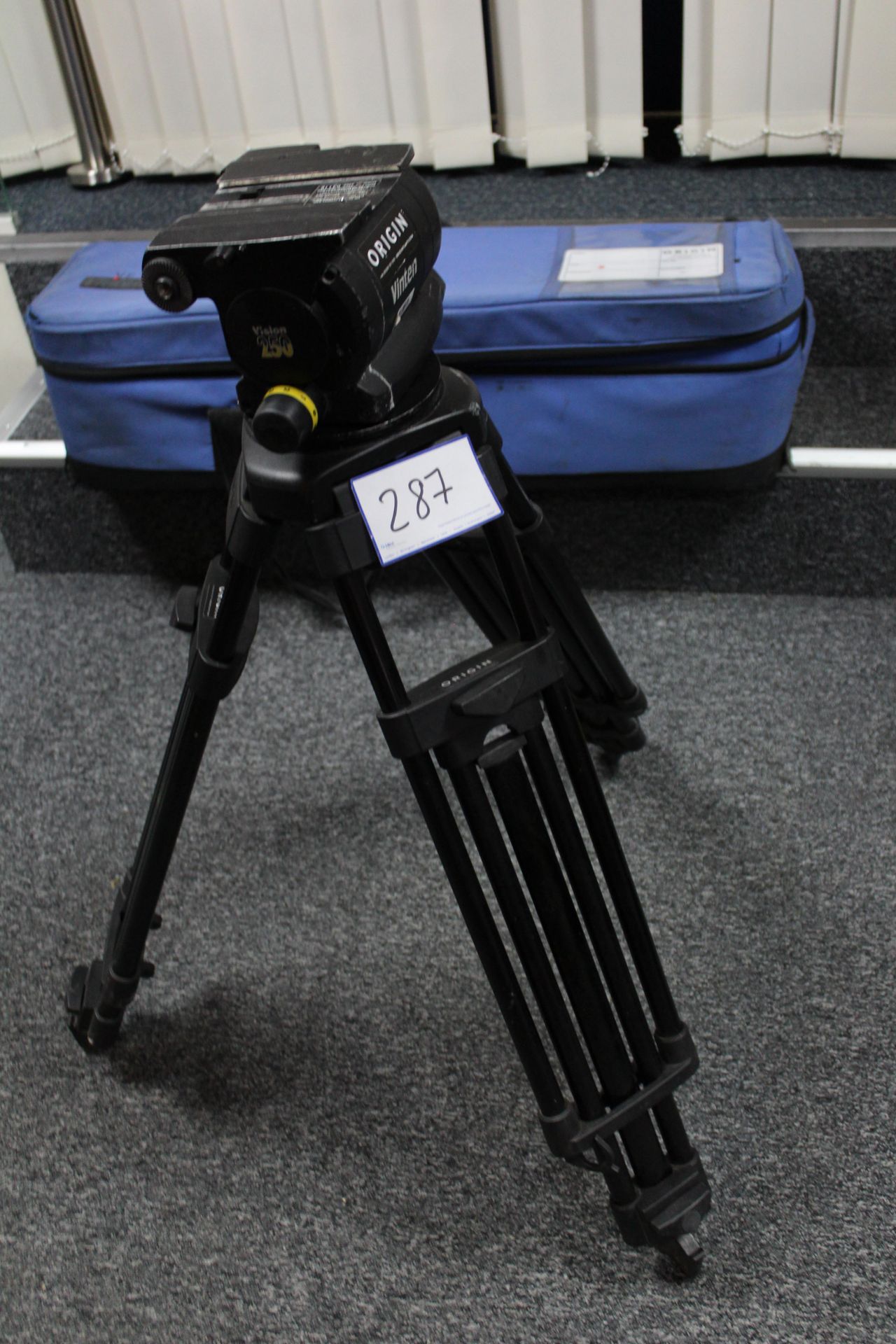Vinten Vision 250 Professional Tripod With Carry Case