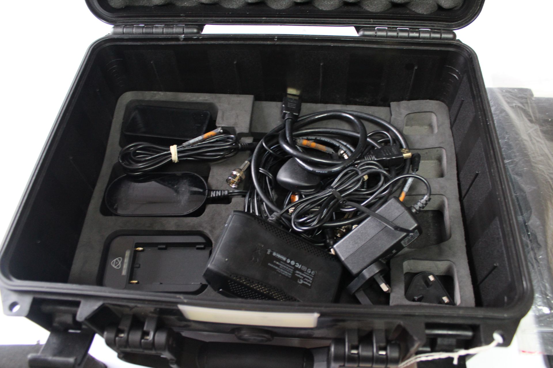 Atamos Shogun Inferno Field Monitor and Accessories with Flight Case. - Image 3 of 3