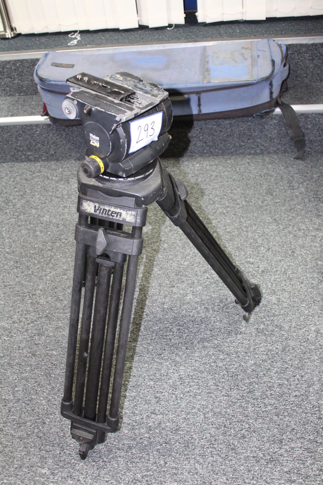 Vinten Vision 250 Professional Tripod With Carry Case (All Faults)