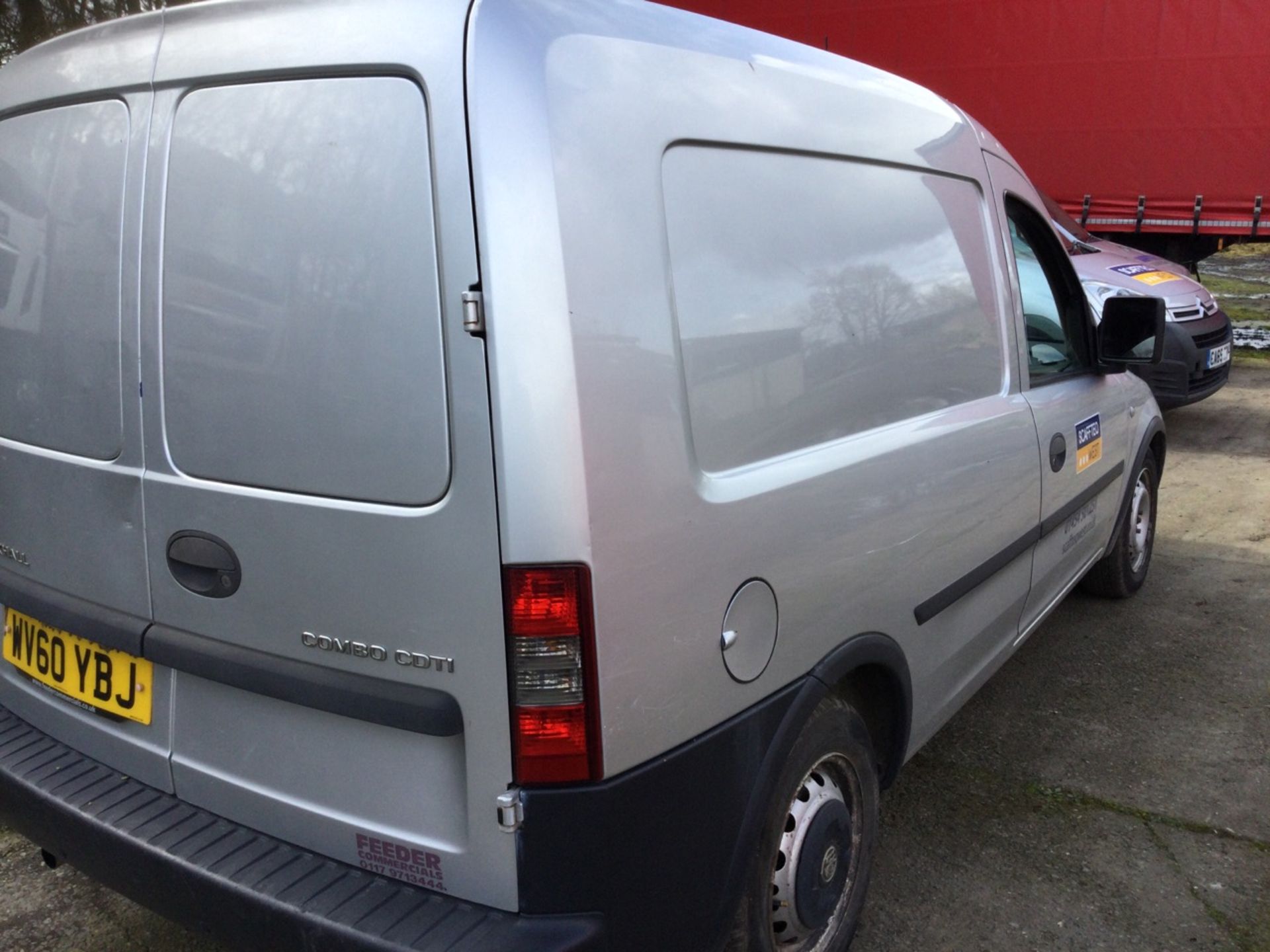 Vauxhall COMBO 1.7D 5-Speed Manual Diesel Panel Van - Image 2 of 11